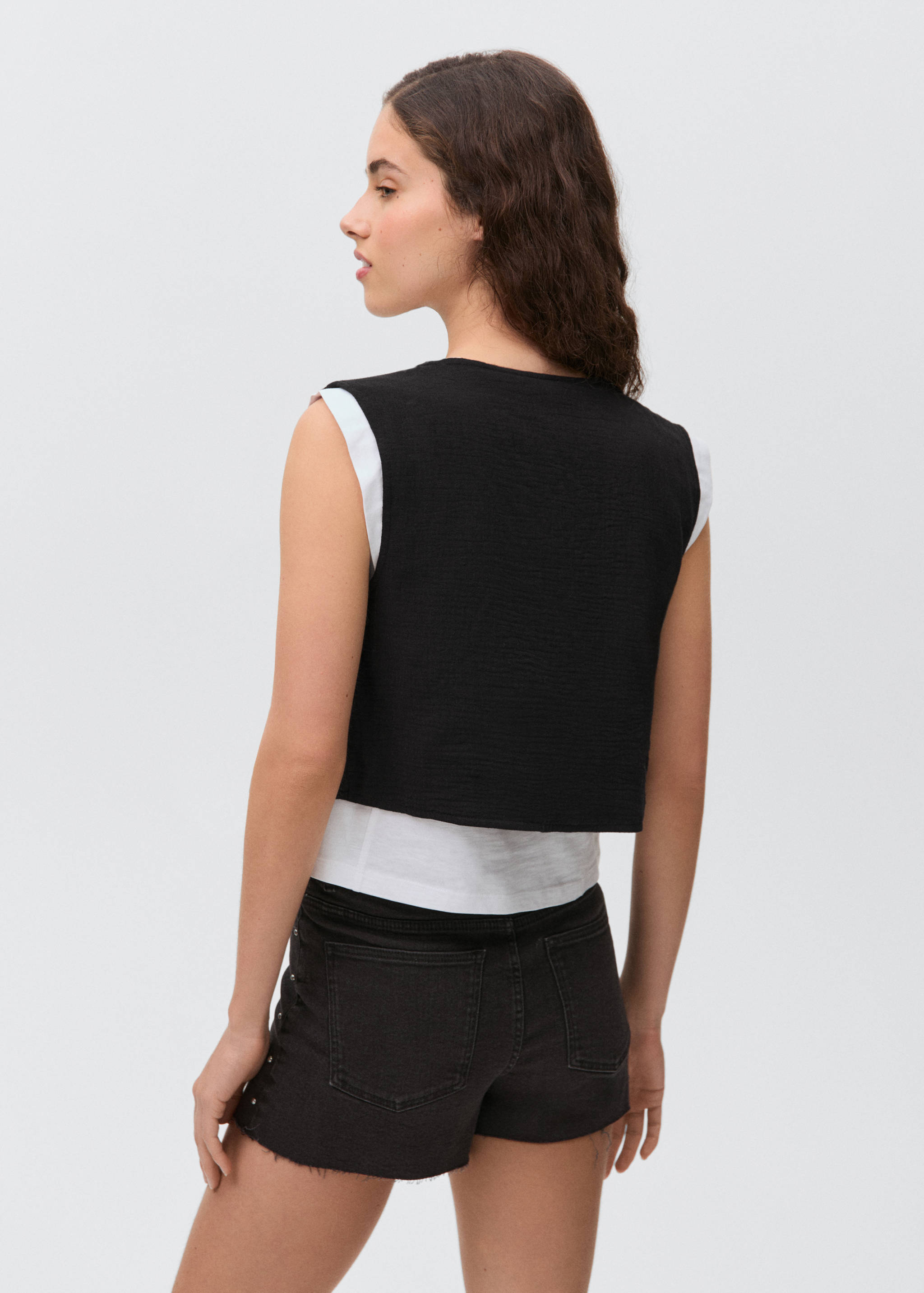 Colete bordado - Verso do artigo