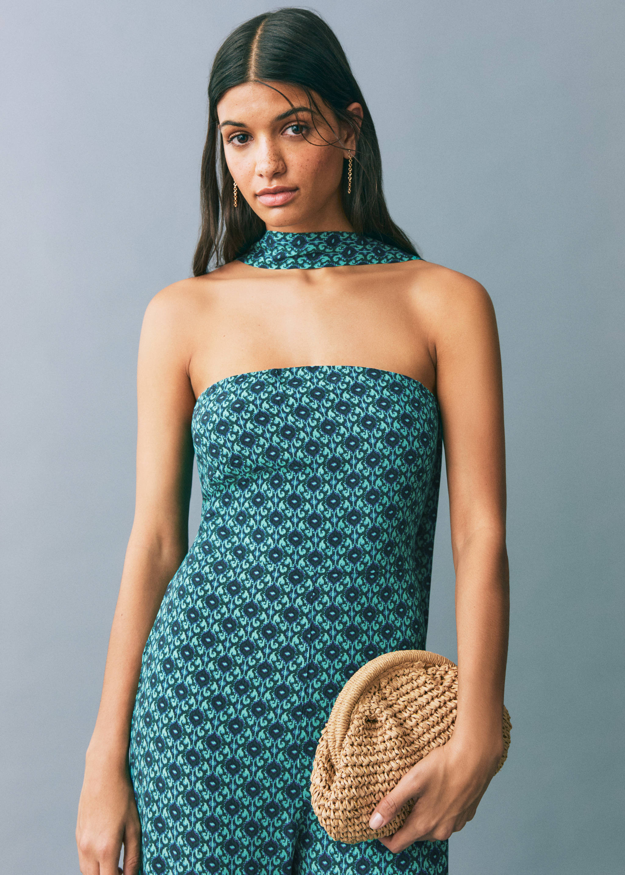 Mono estampado lazo - Plano medio