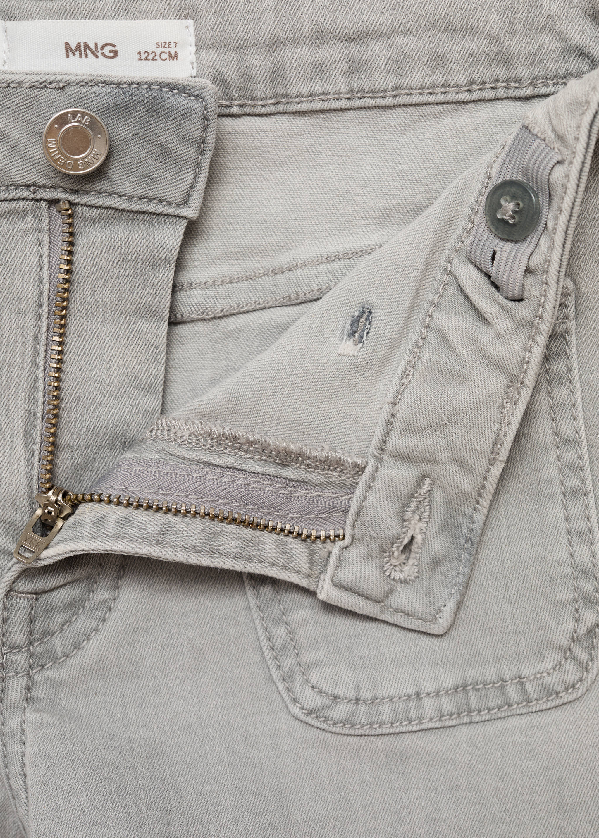 شورت جينز بقصة مستقيمة - تفاصيل المنتج 8