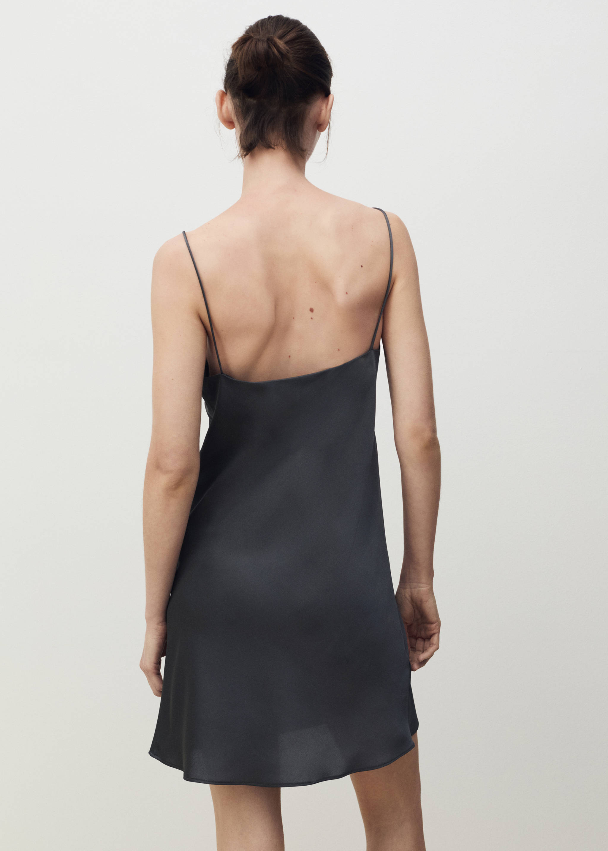 Satin nightgown with straps - Reverse of the article