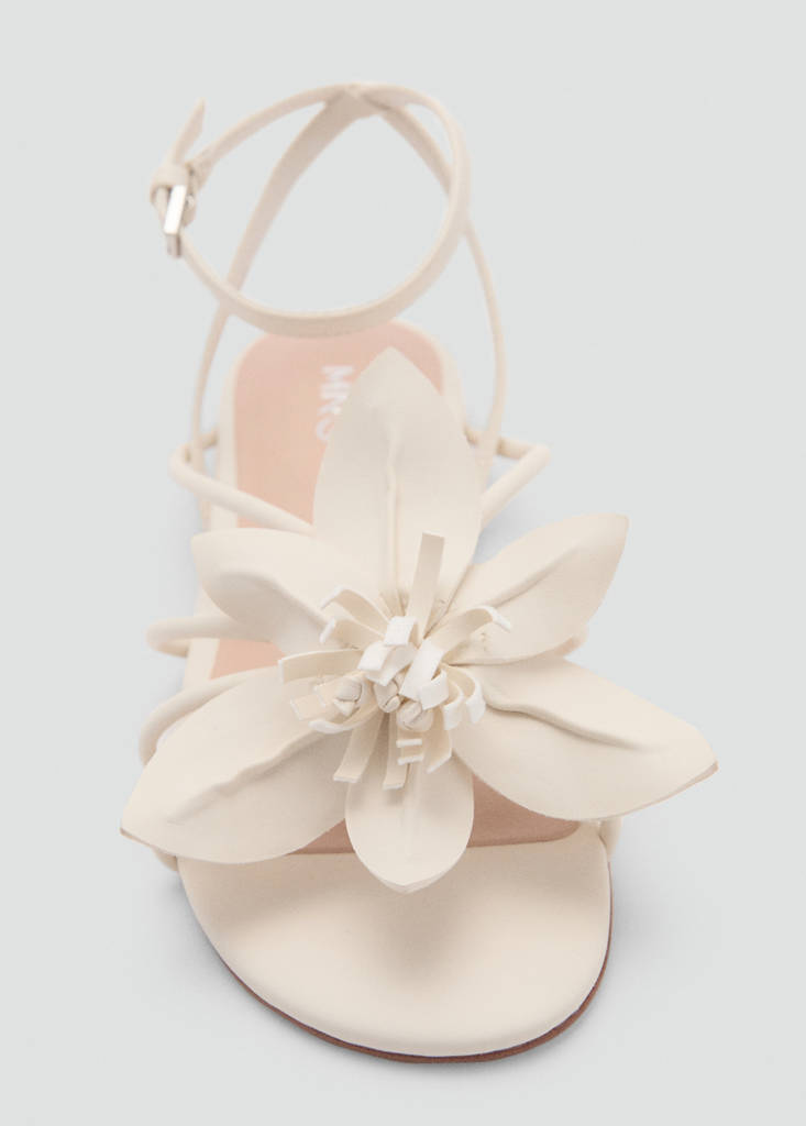 Sandals with flower strap — White