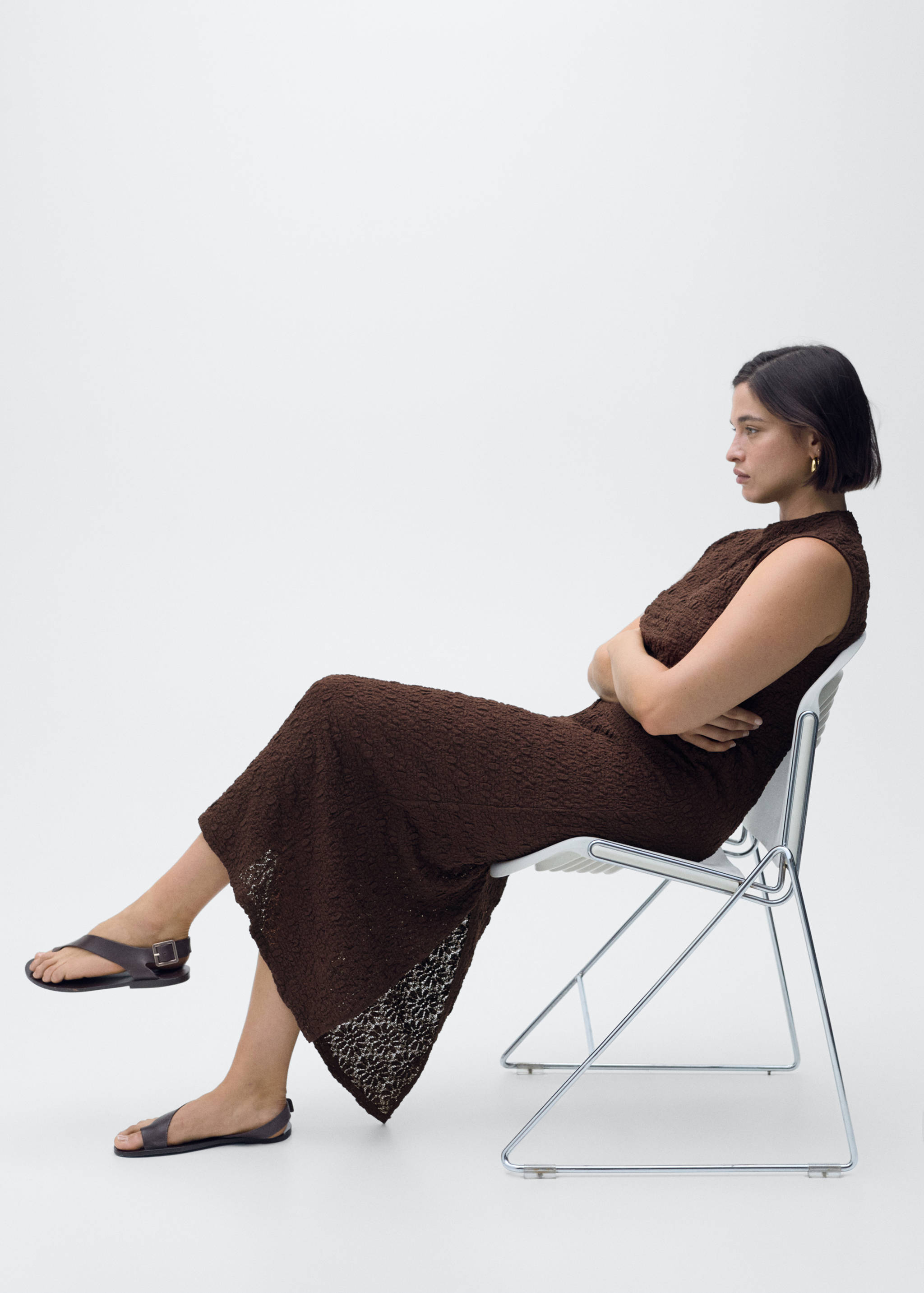 Perkins-neck textured dress - Details of the article 4