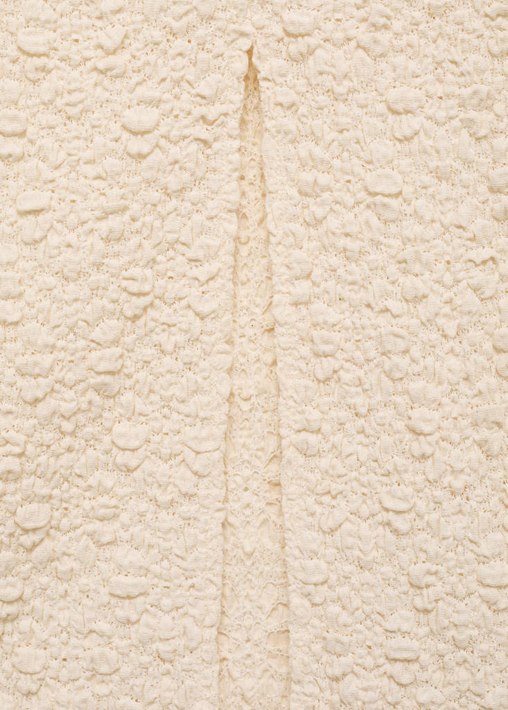 Textured fitted skirt — Ecru