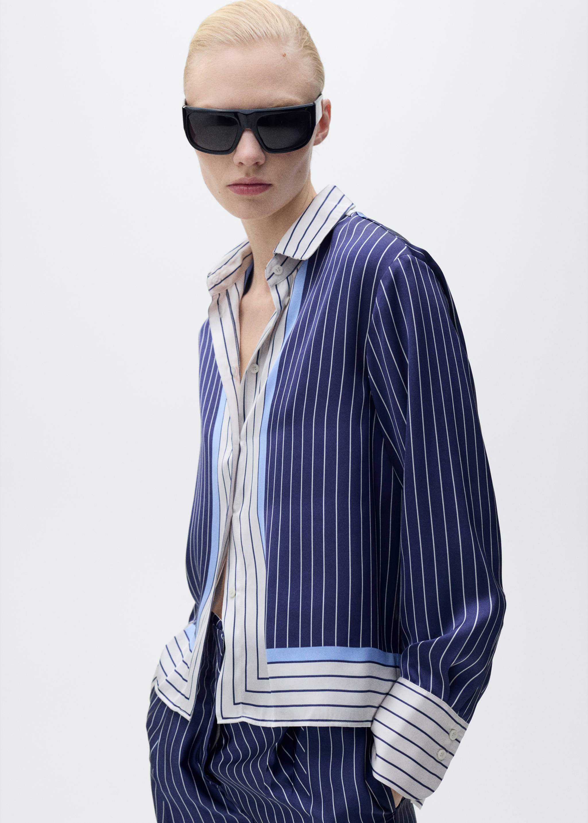 Satin shirt with combined stripes - Medium plane