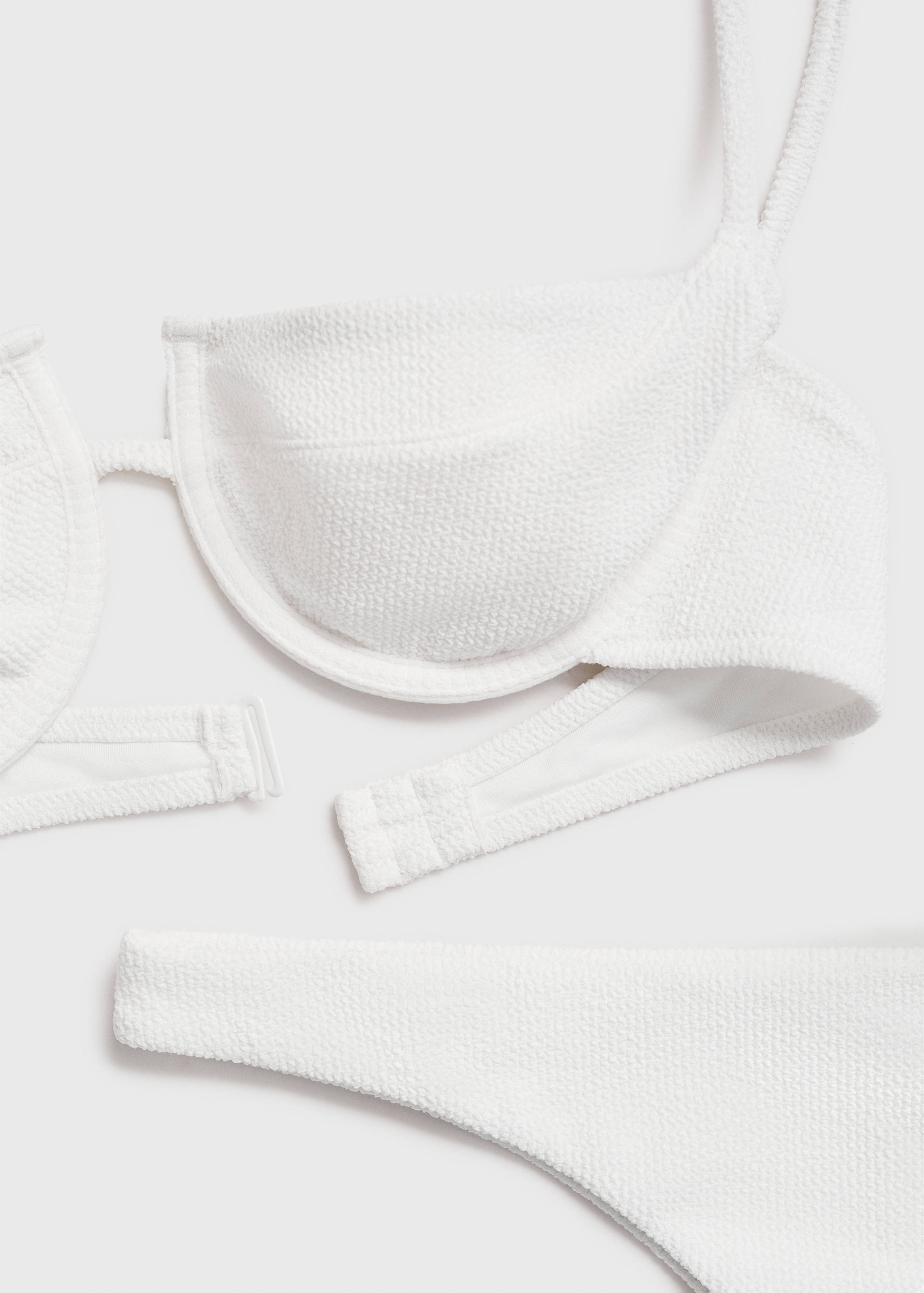 Textured underwired bikini top - Details of the article 0