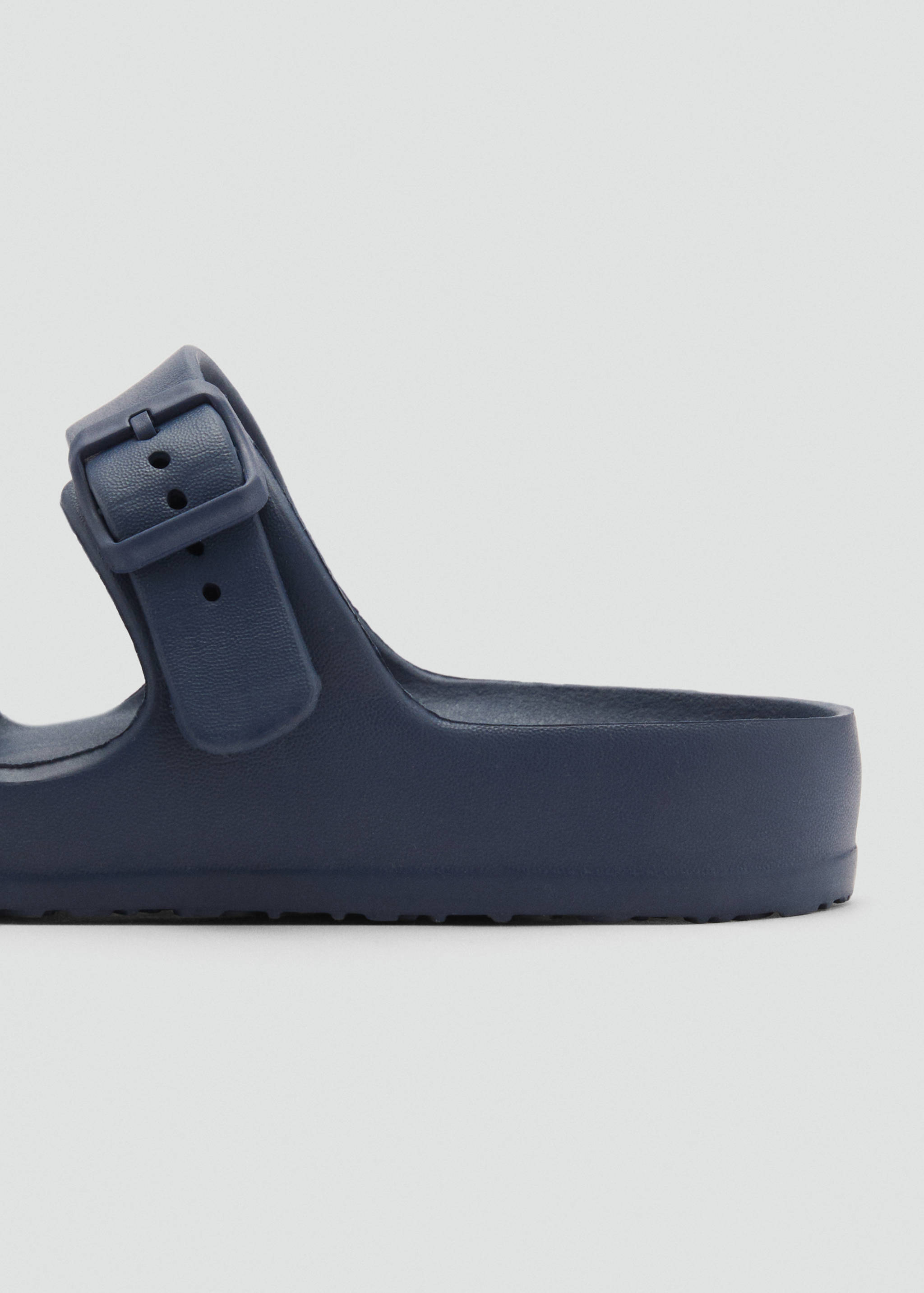 Chanclas tiras hebilla - Detalle del artículo 3