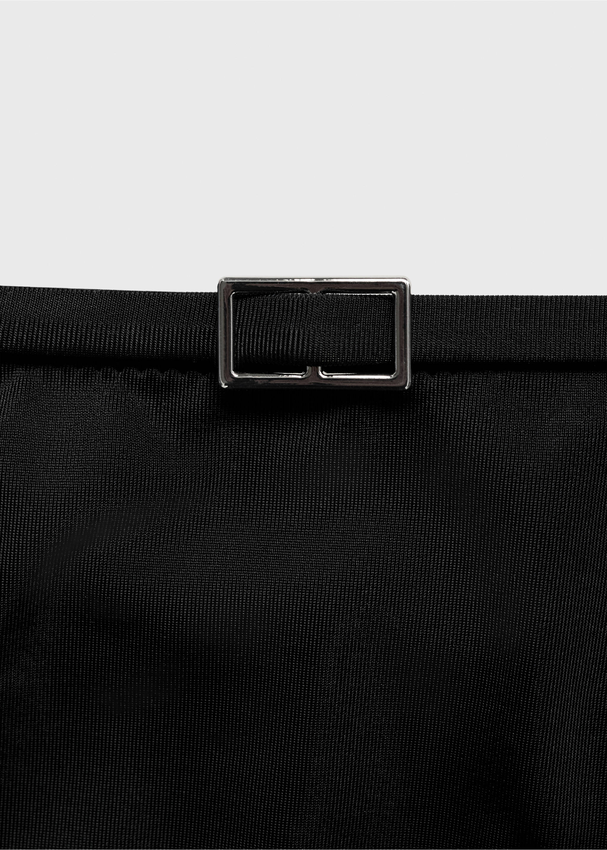 Braguita bikini detalle hebilla - Detalle del artículo 8, Negro. Ref: 87067684-00.