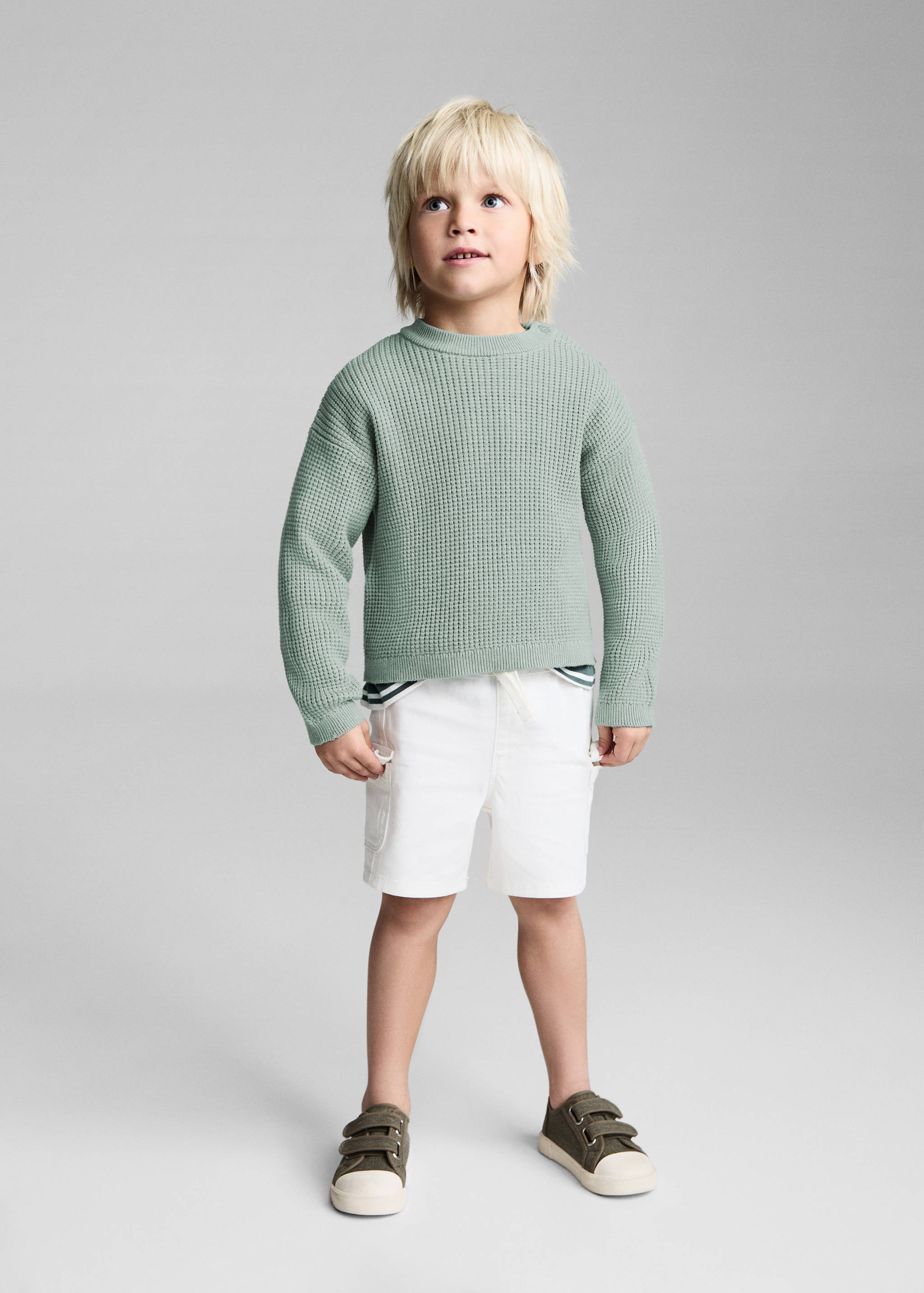 Buttons detail knit sweater - General plane