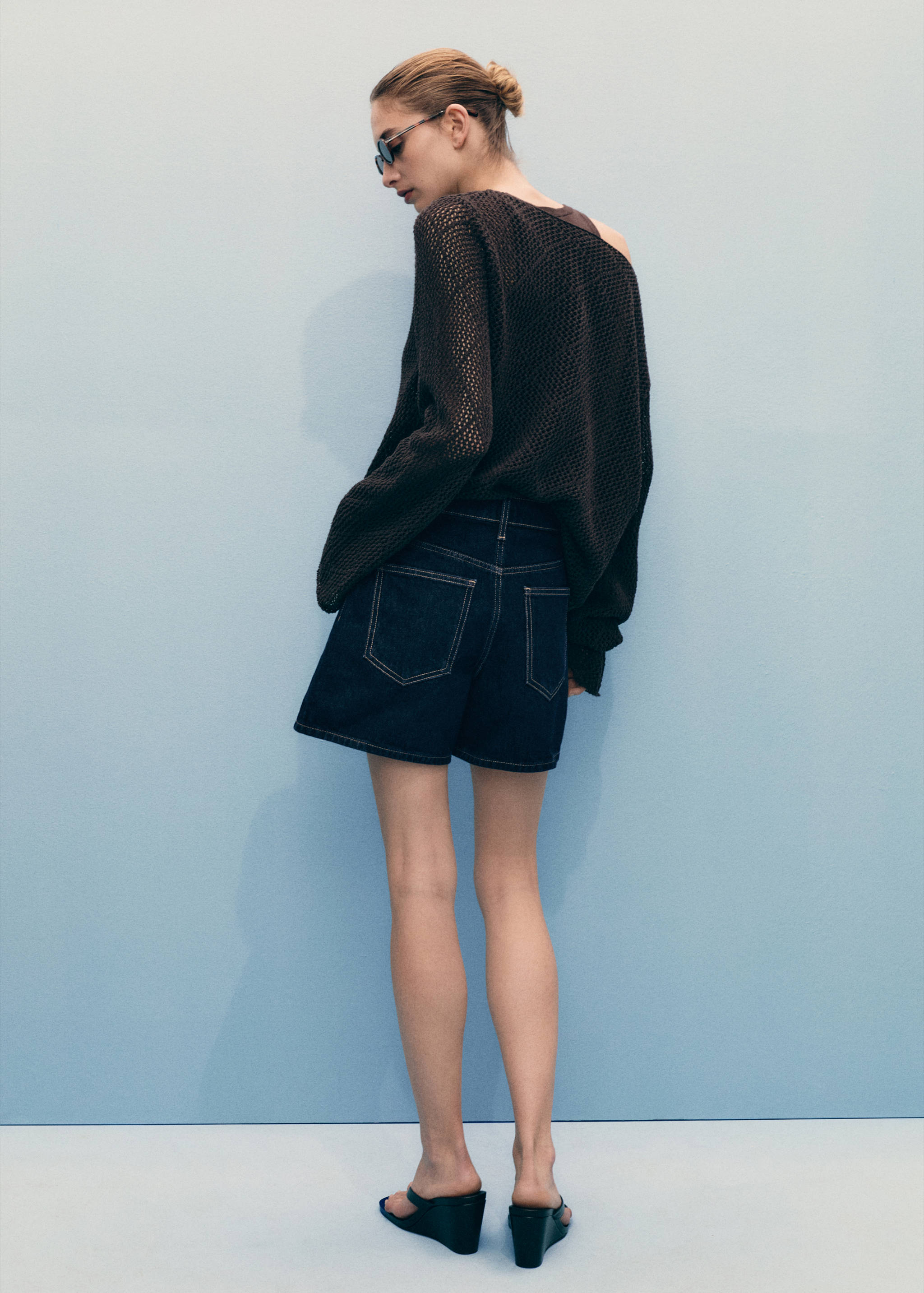 High-waisted straight-fit denim shorts - Reverse of the article