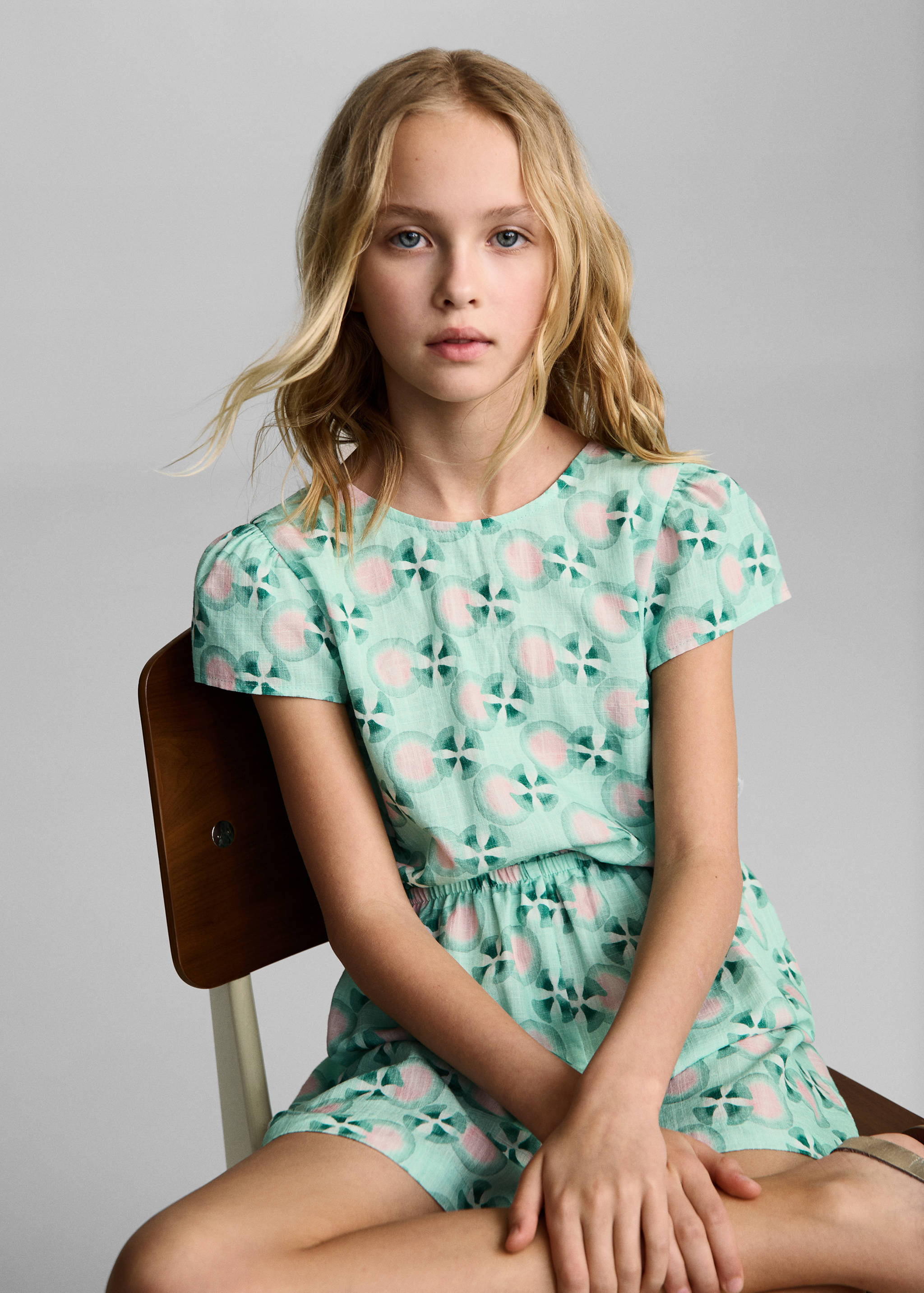 Printed short jumpsuit - Details of the article 2