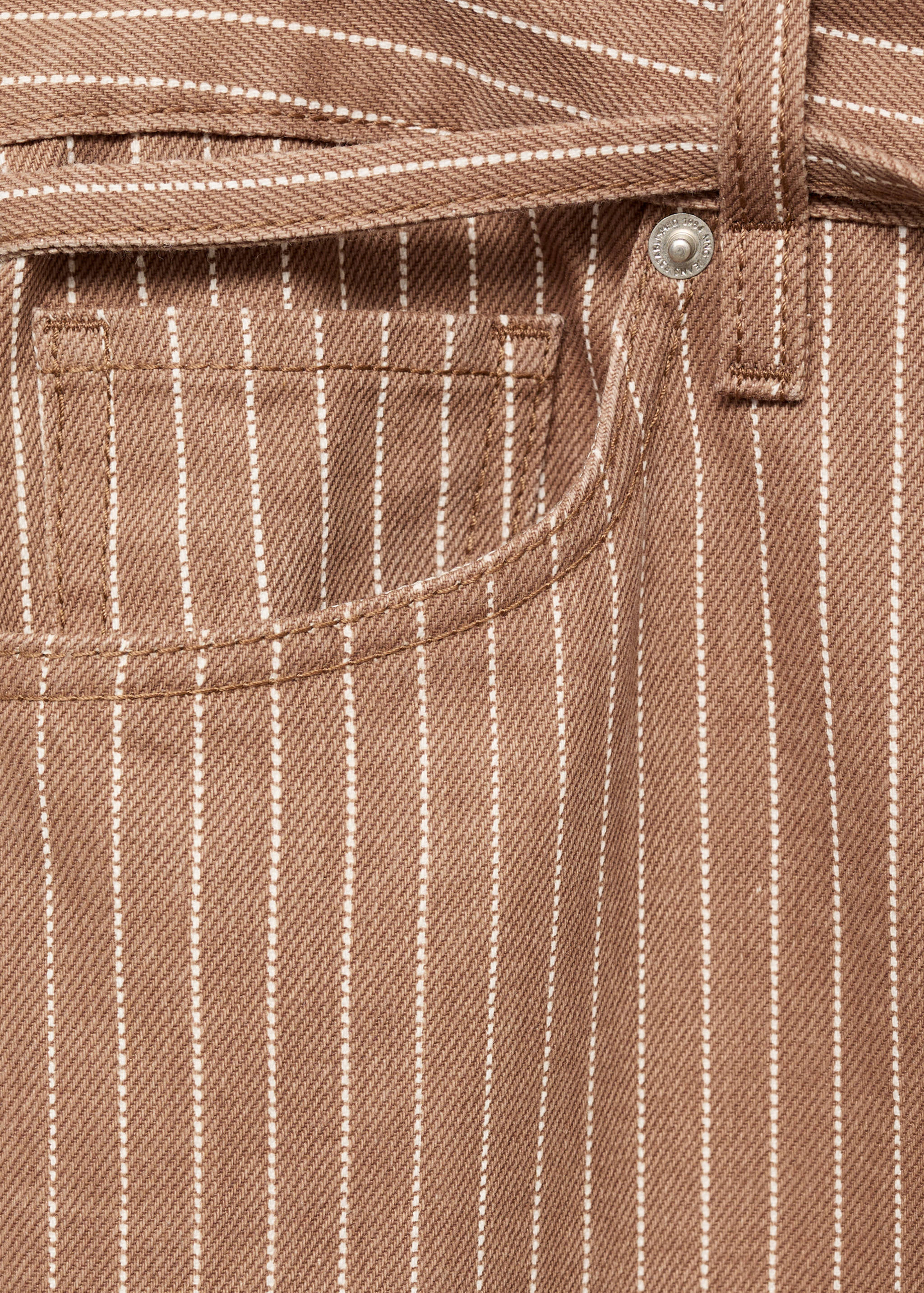 Wide leg jeans with stripes and belt - Details of the article 0