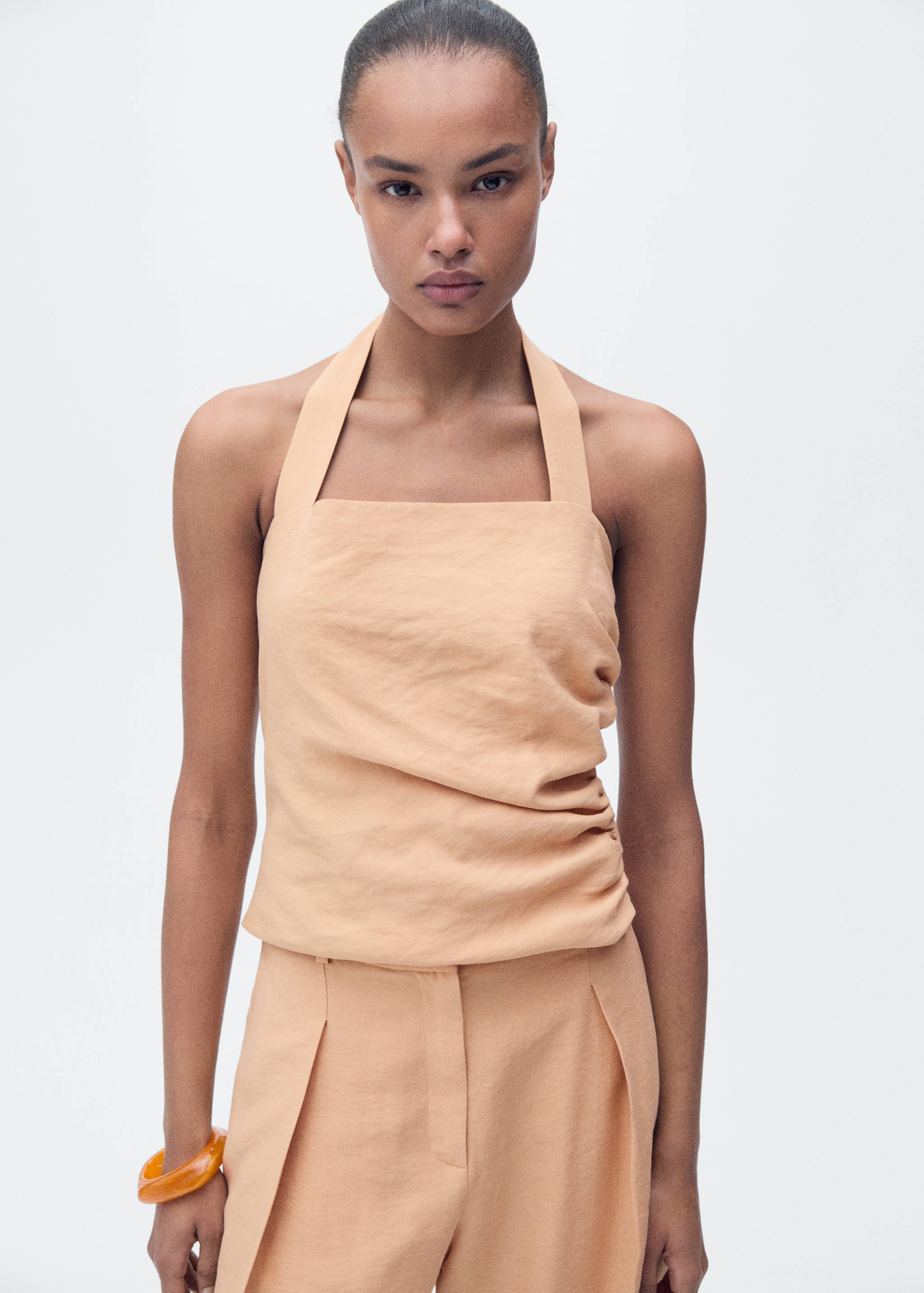 Lyocell top with gathered detail - Medium plane