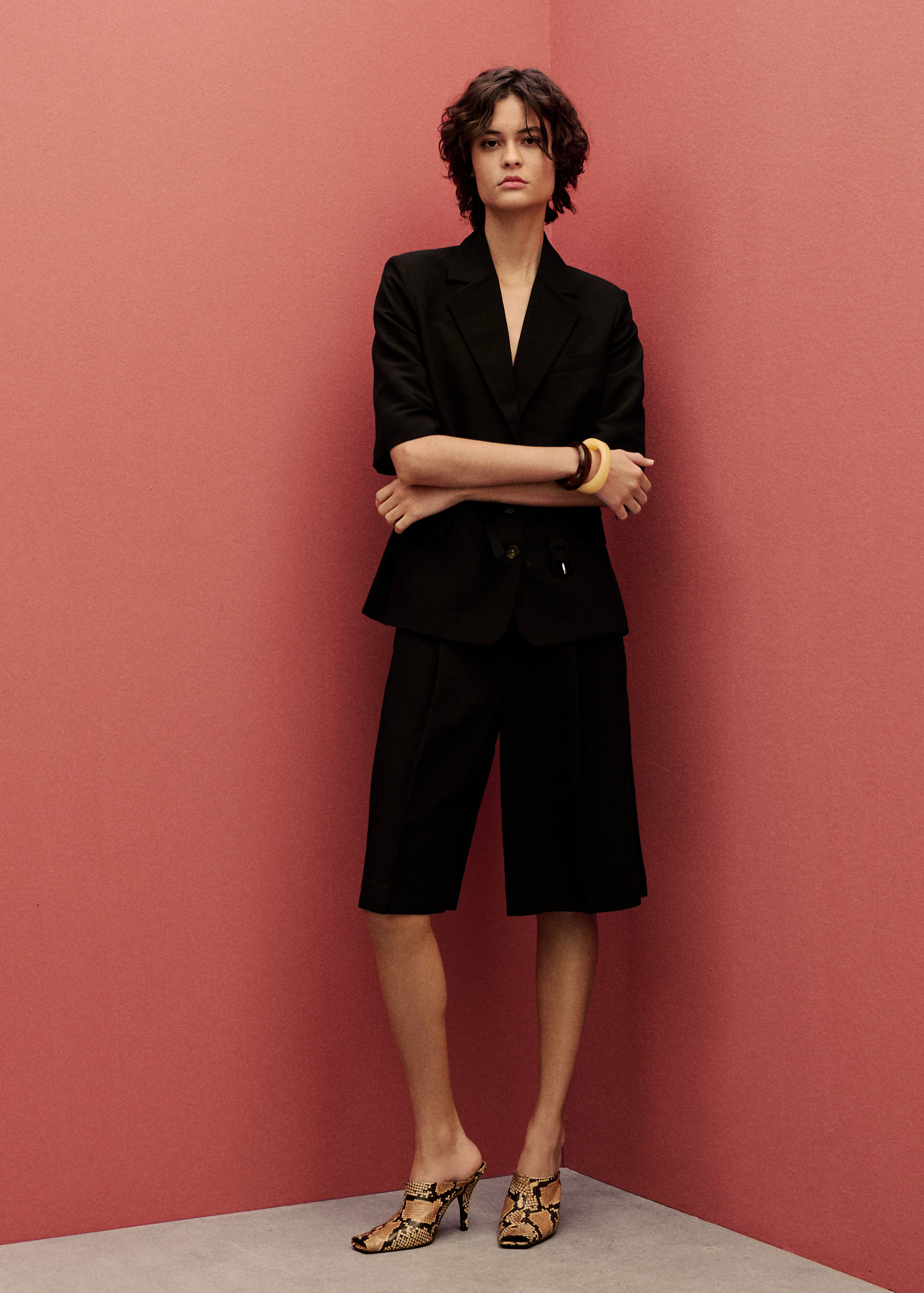 Calções de fato com mistura de linho - Plano geral