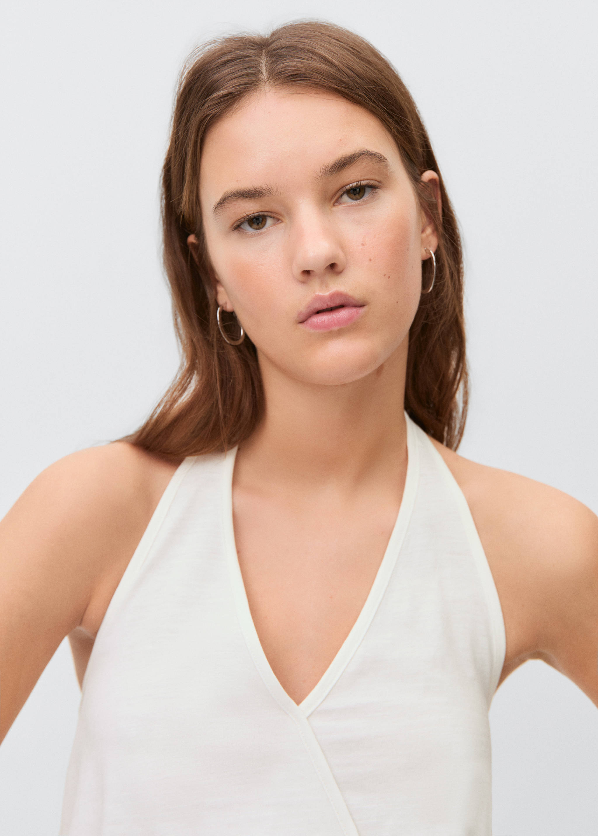 Top cruzado cuello halter - Detalle del artículo 1