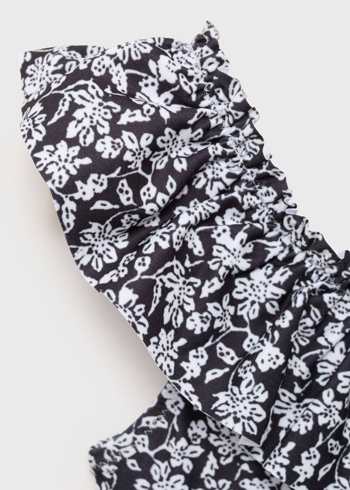 Floral print swimsuit — Black