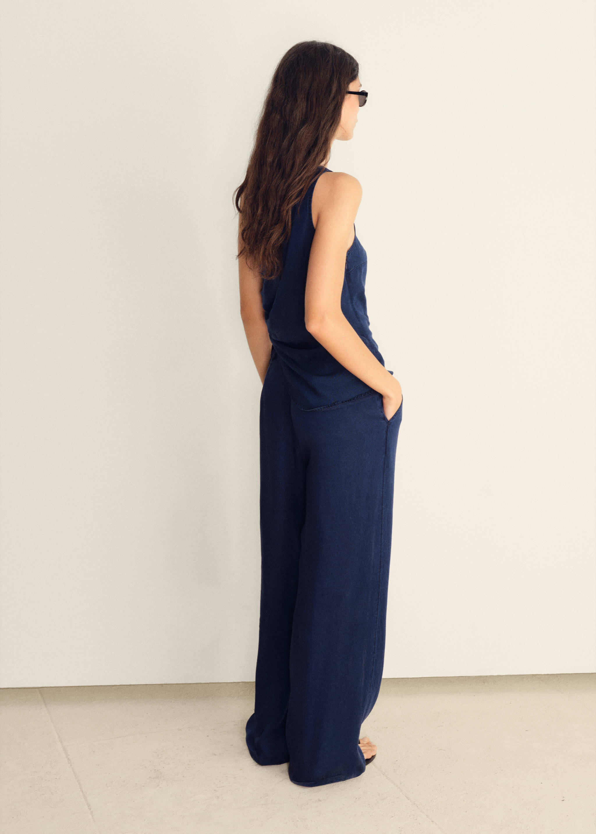 Denim-effect top with gathered side - Reverse of the article