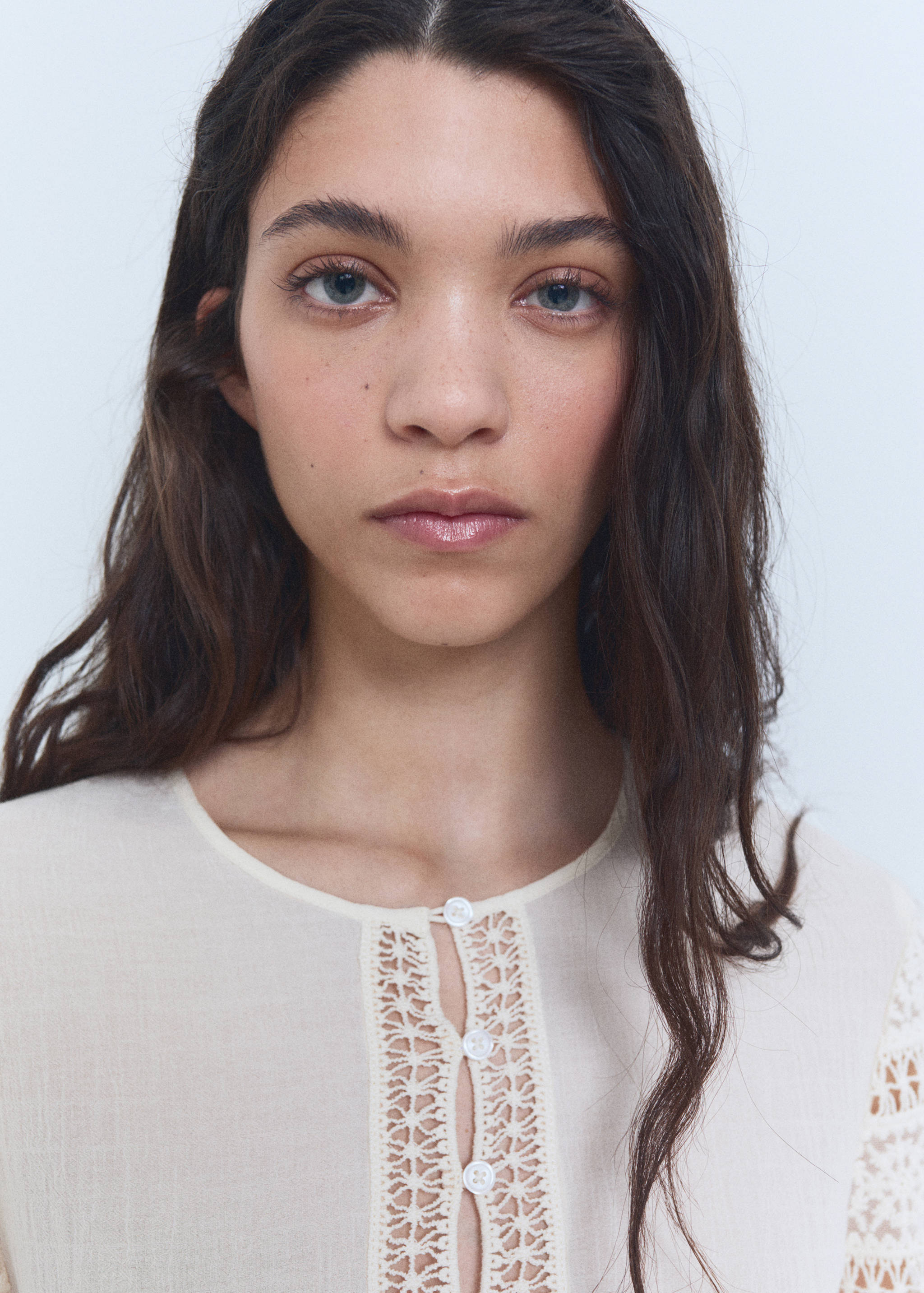 Embroidered cotton blouse with openwork details - Details of the article 1