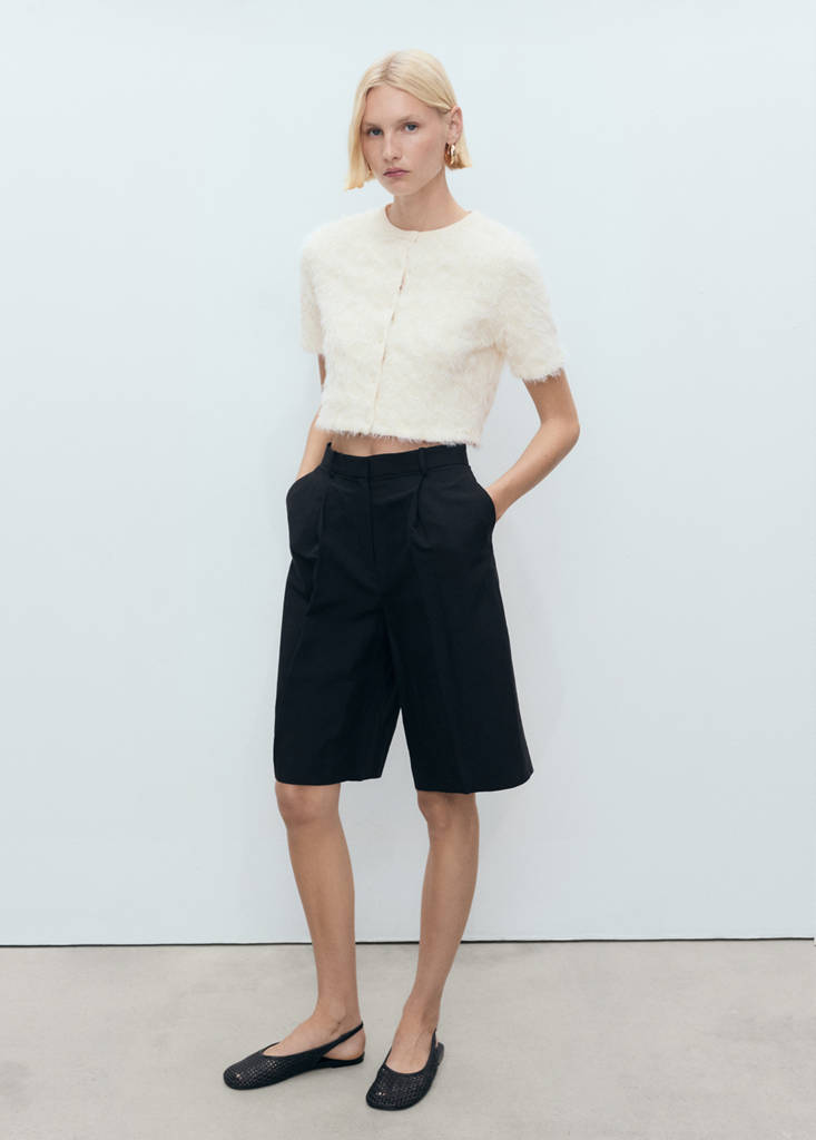 Knitted cropped cardigan — Beige