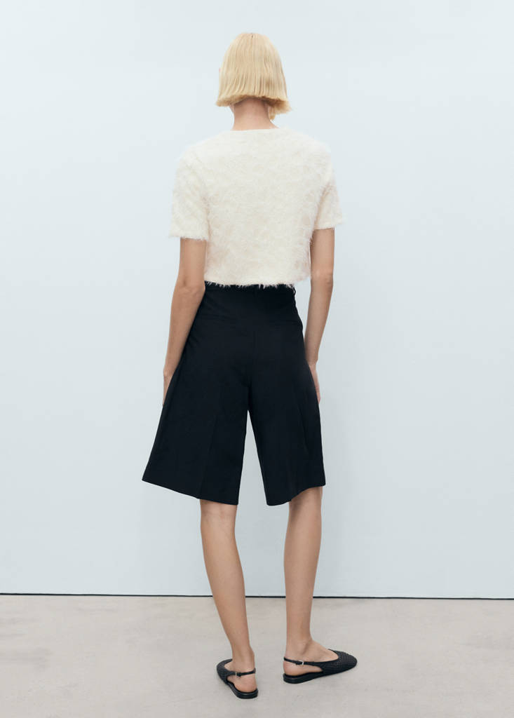 Knitted cropped cardigan — Beige