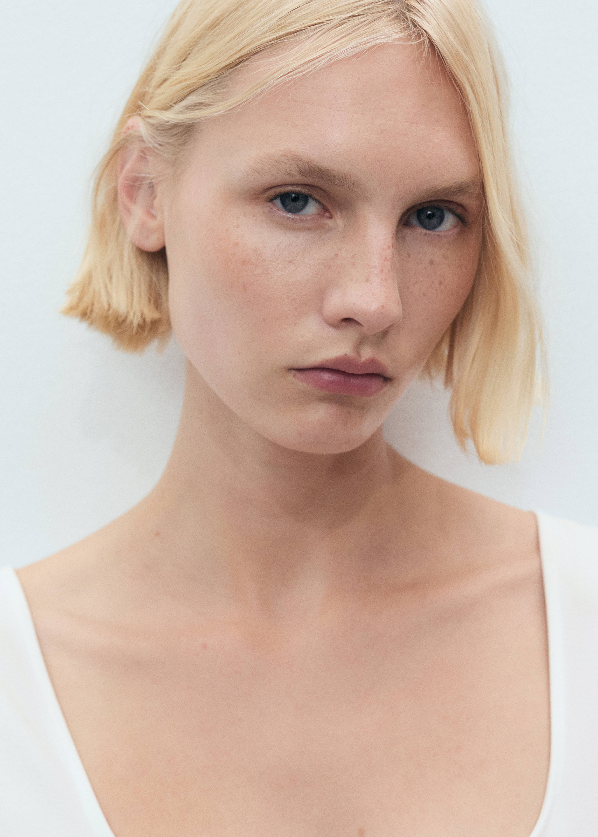 Vestido combinado bajo abullonado - Detalle del artículo 1