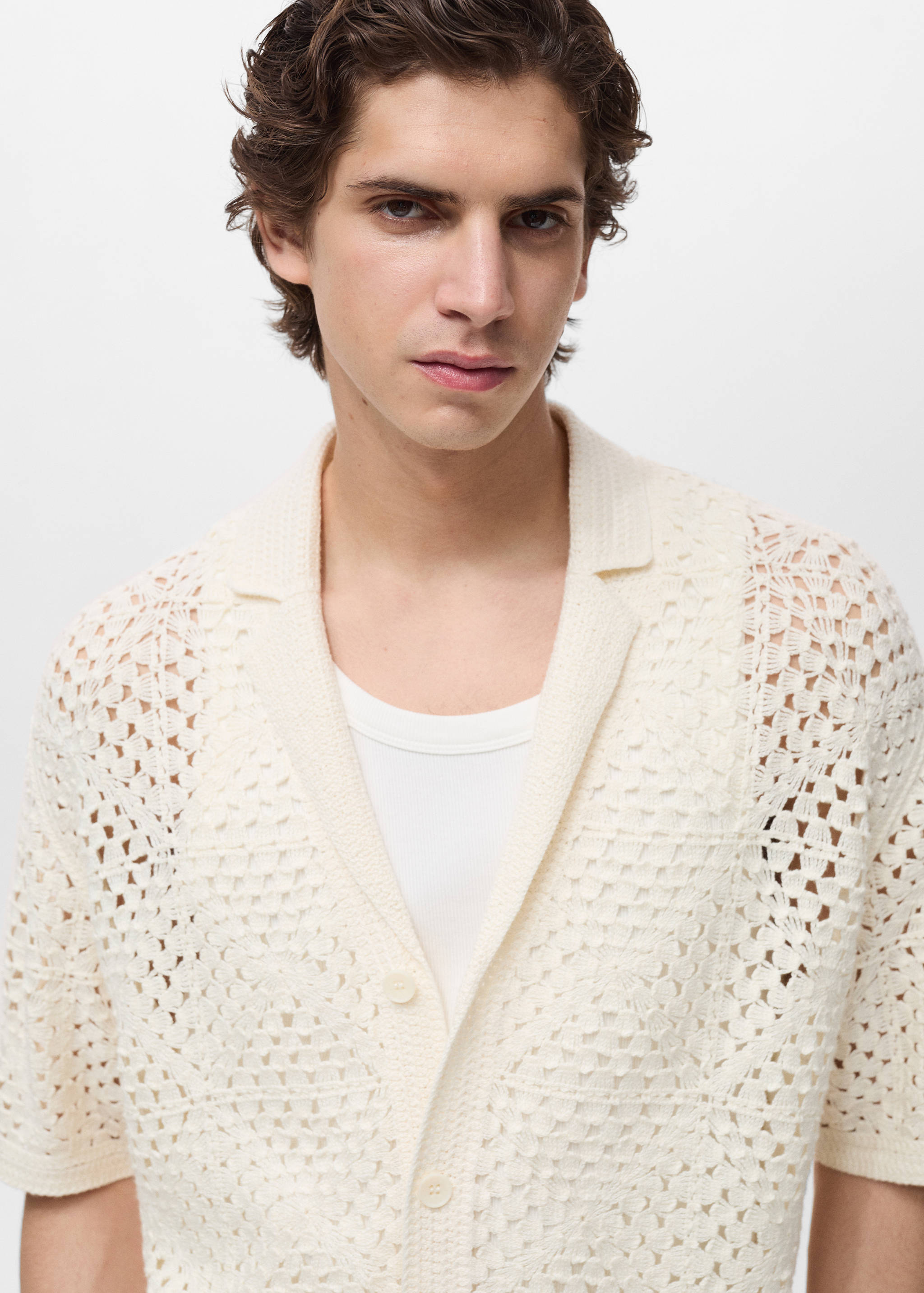 Bowling shirt with crochet structure - Details of the article 1