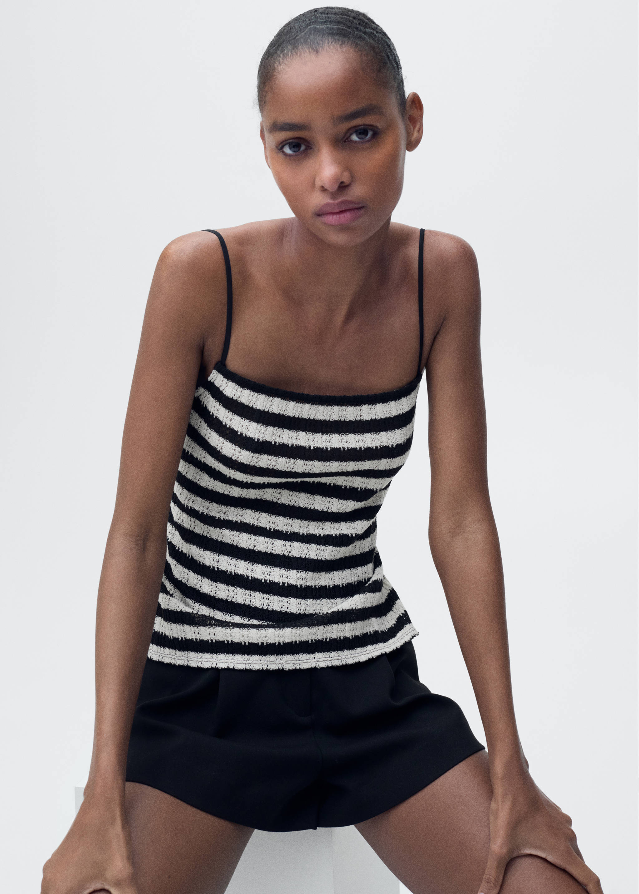 Striped knitted fitted top - Details of the article 2