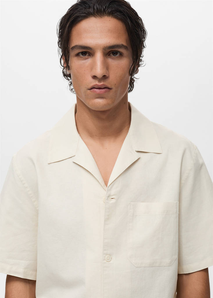 Linen shirt with bowling collar and pocket — Ivory White