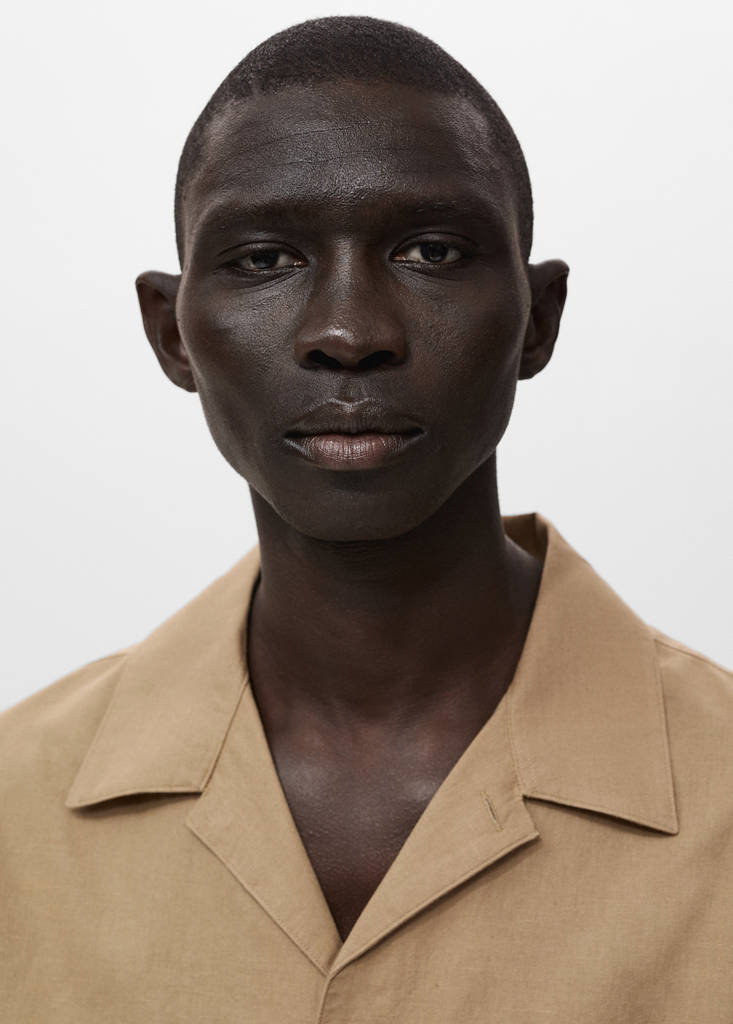 Linen shirt with bowling collar and pocket — Beige