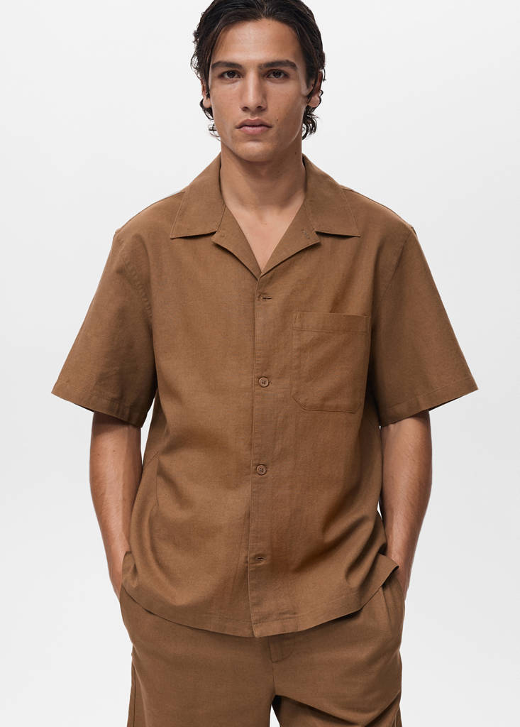 Linen shirt with bowling collar and pocket — Tobacco Brown