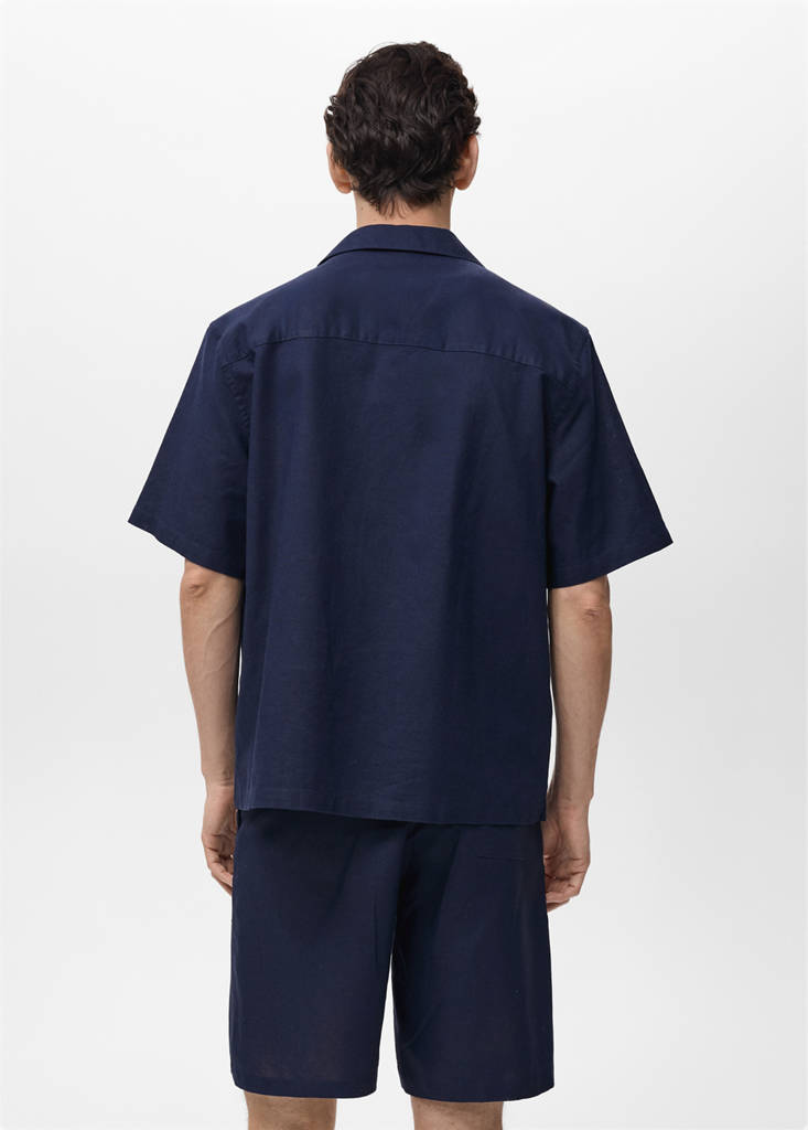 Linen shirt with bowling collar and pocket — Ink Blue