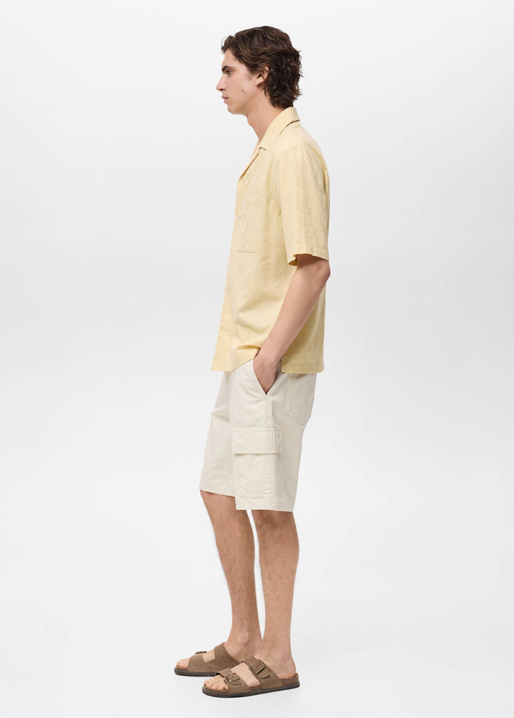 Shirt with embroidered bowling collar — Vanilla