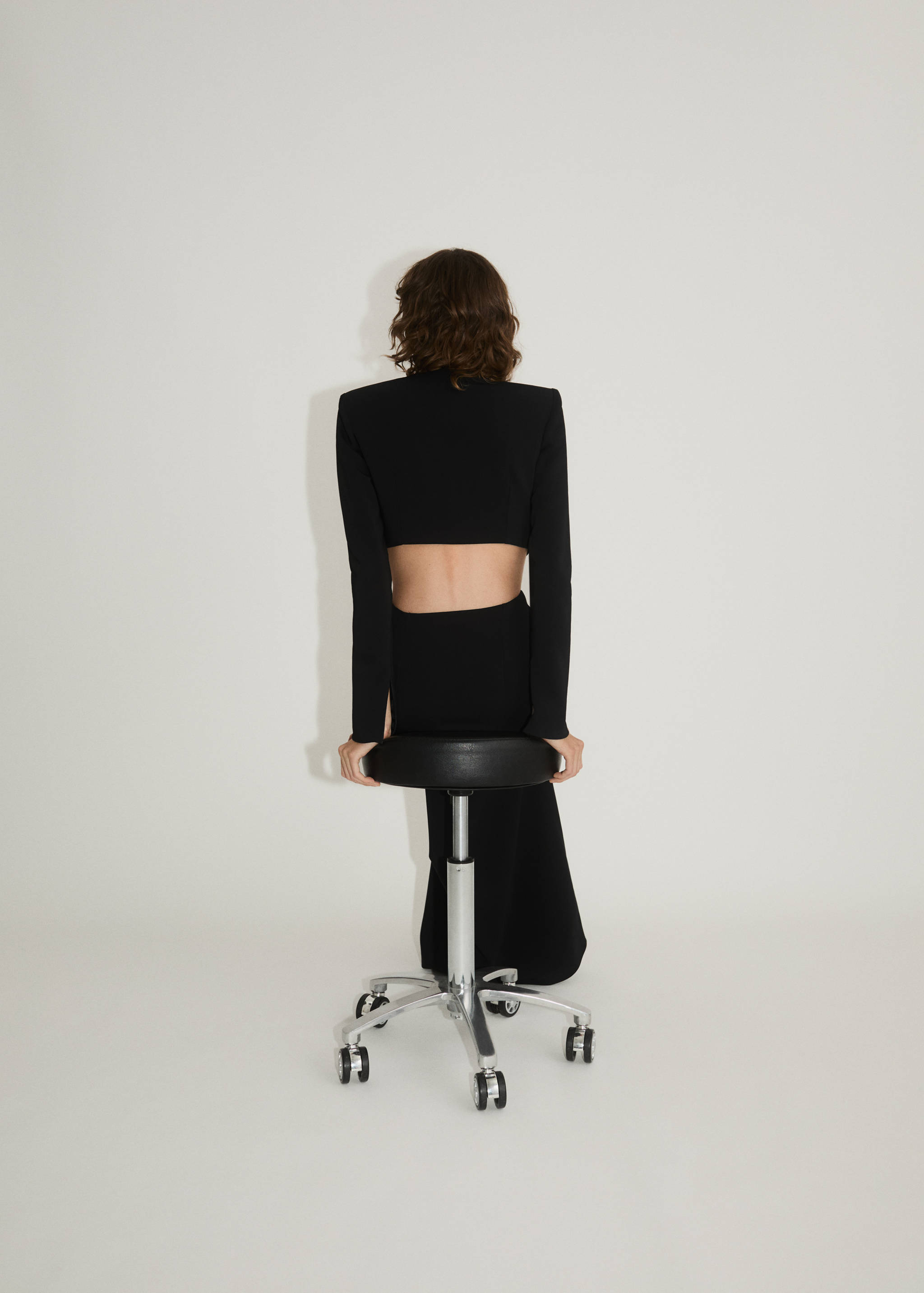 Dress with side slits and metallic detail - Reverse of the article