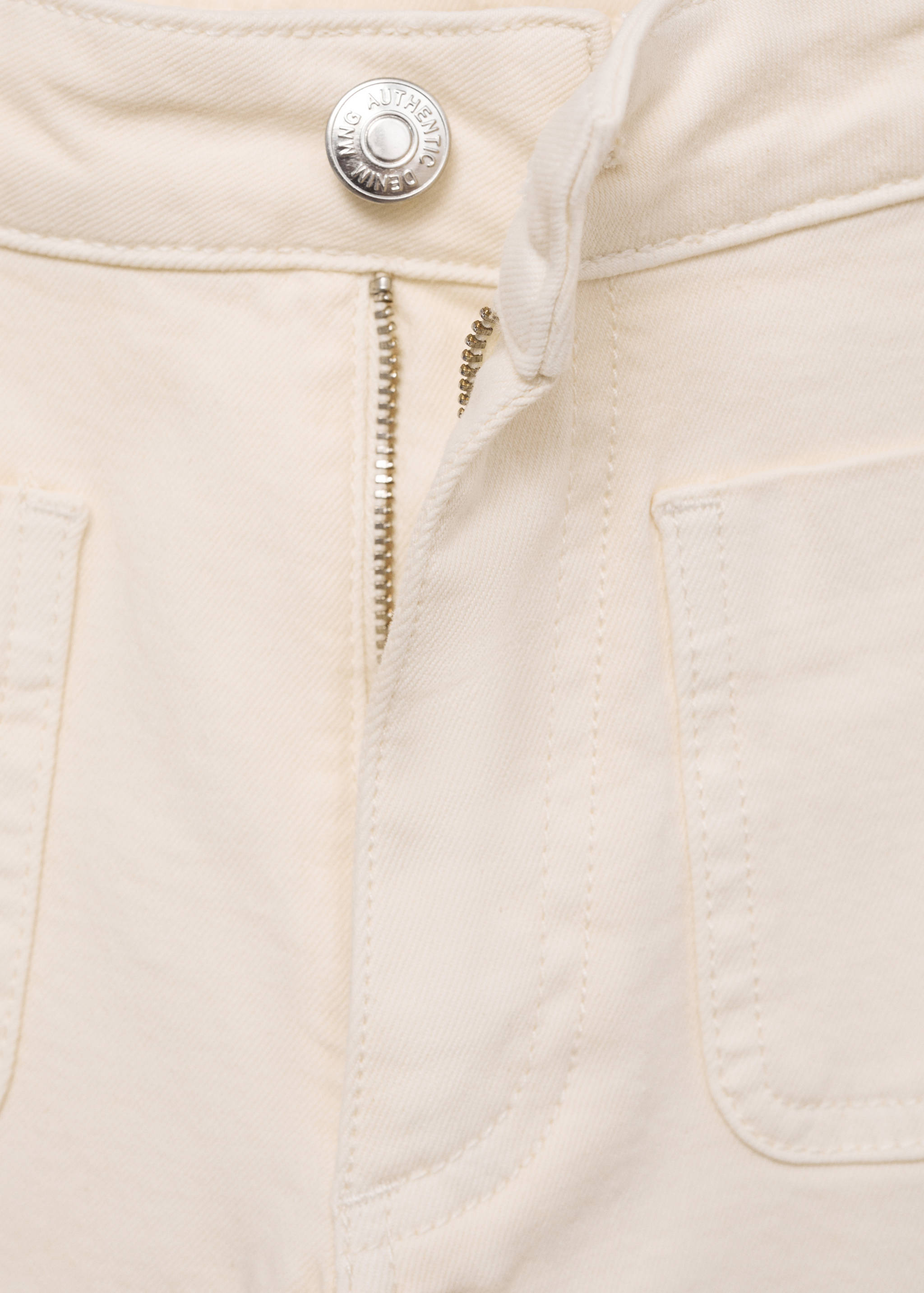 Jeans à boca de sino com bolso - Pormenor do artigo 8