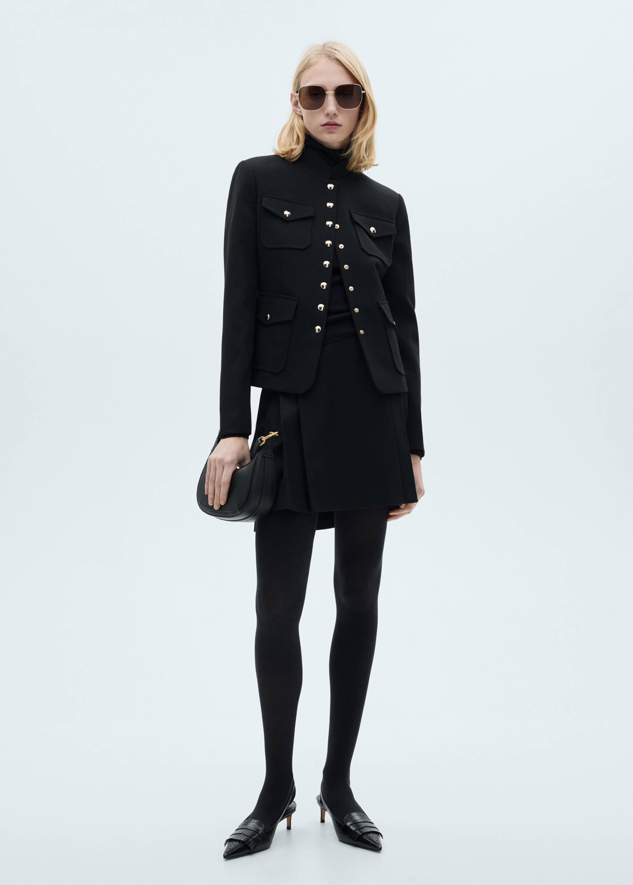 Pleated mini-skirt - General plane