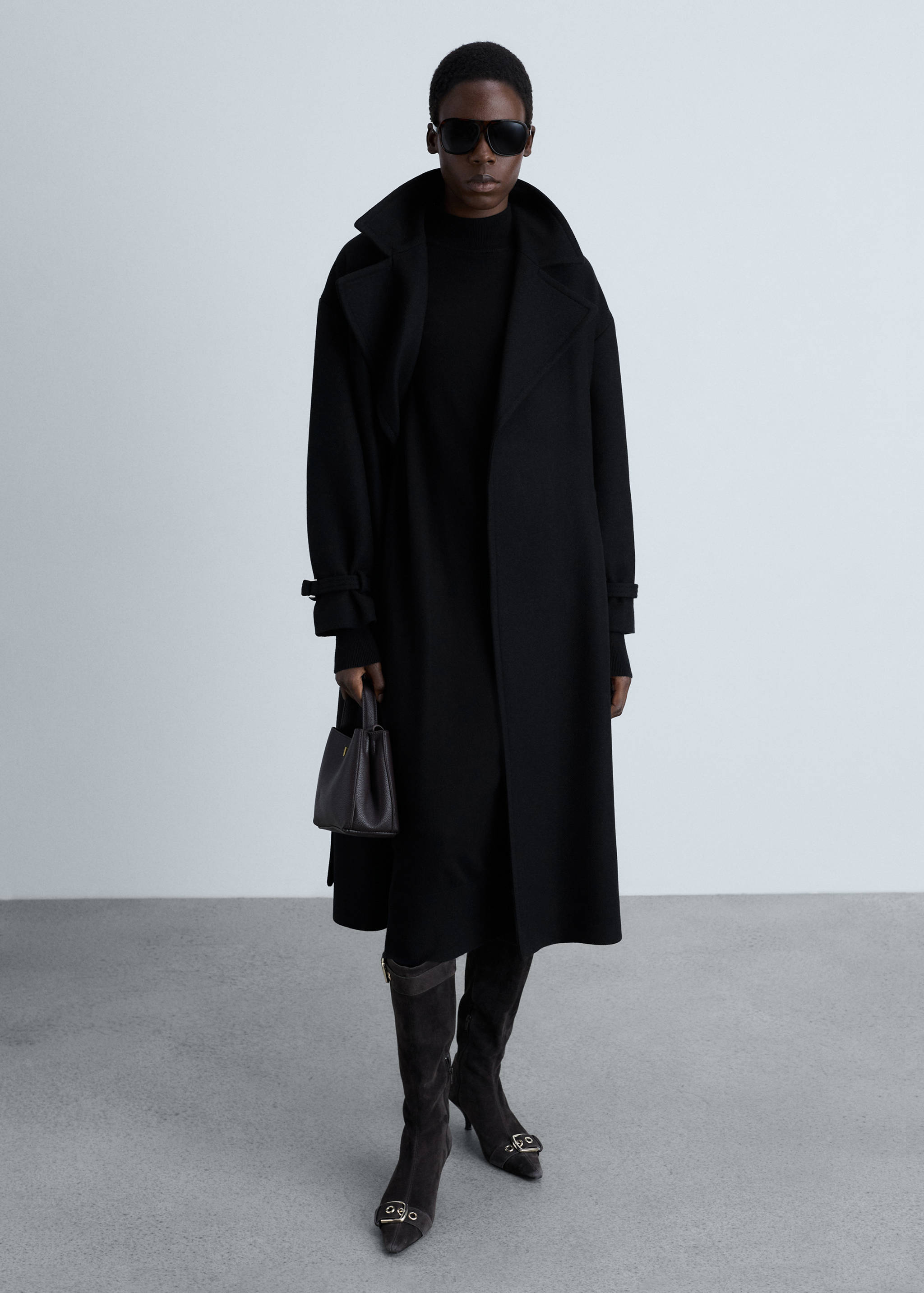 Strickkleid mit halbhohem Kragen - Allgemeine Ansicht