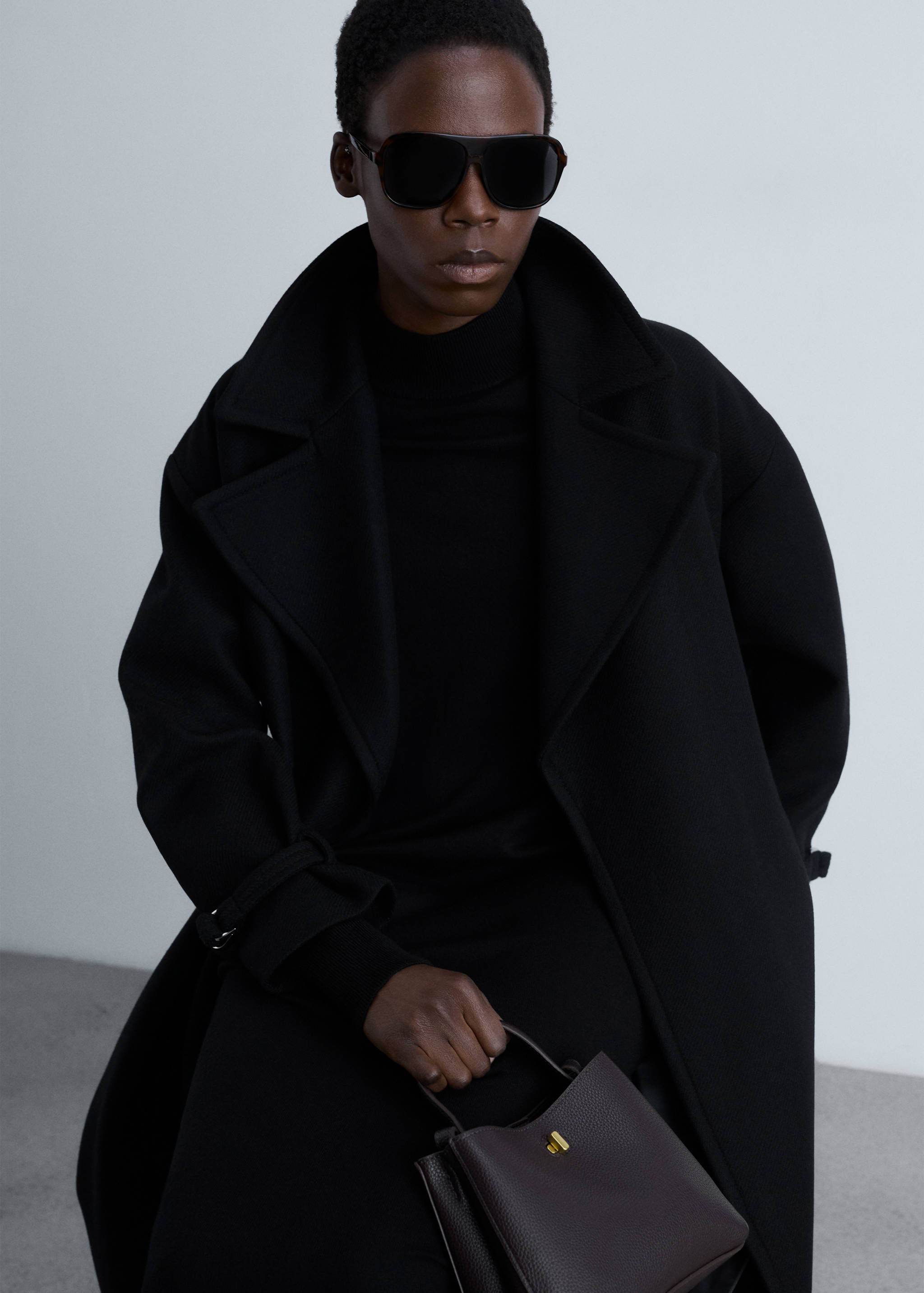 Strickkleid mit halbhohem Kragen - Detail des Artikels 2