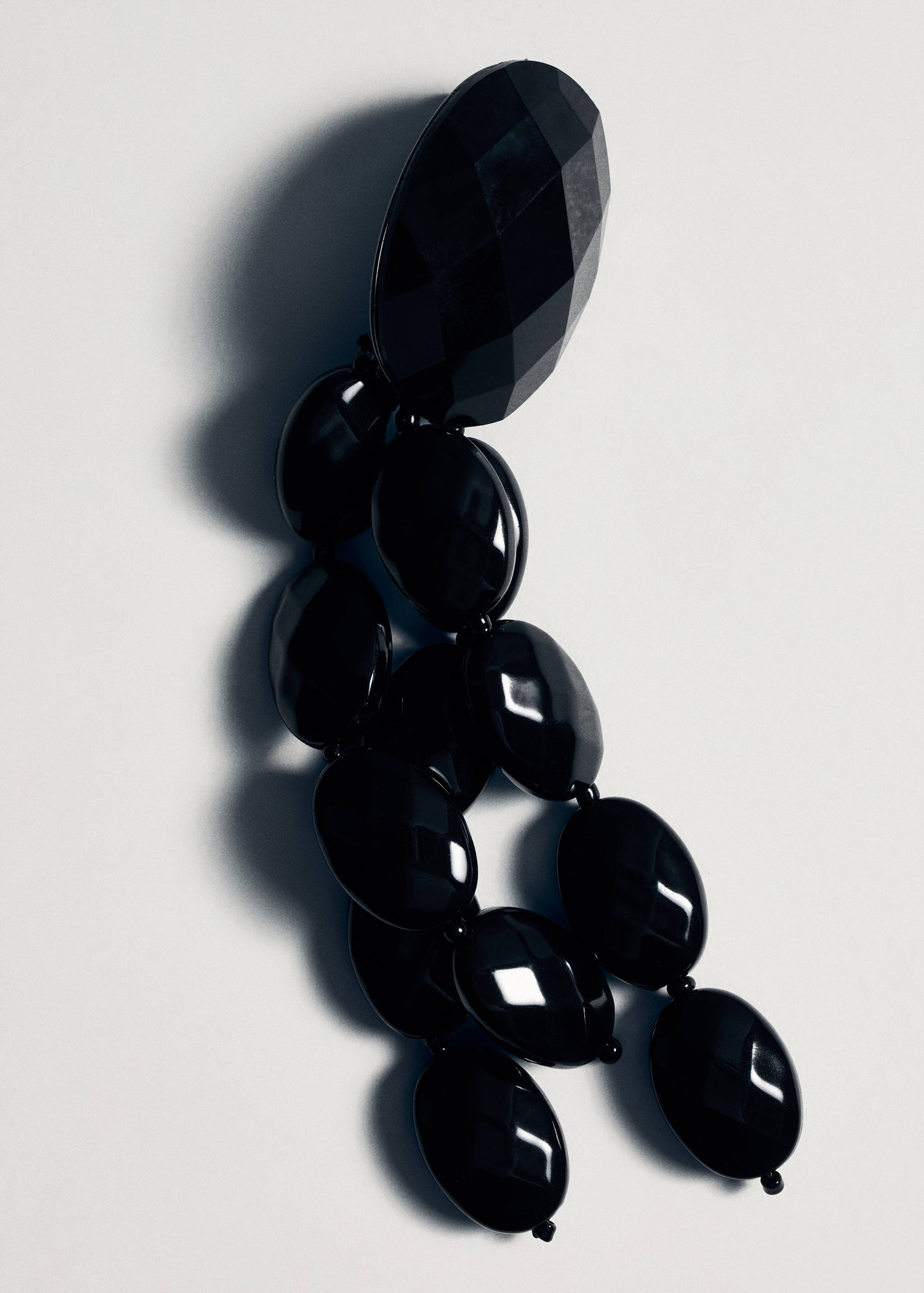 Beaded cascade earrings - Details of the article 5