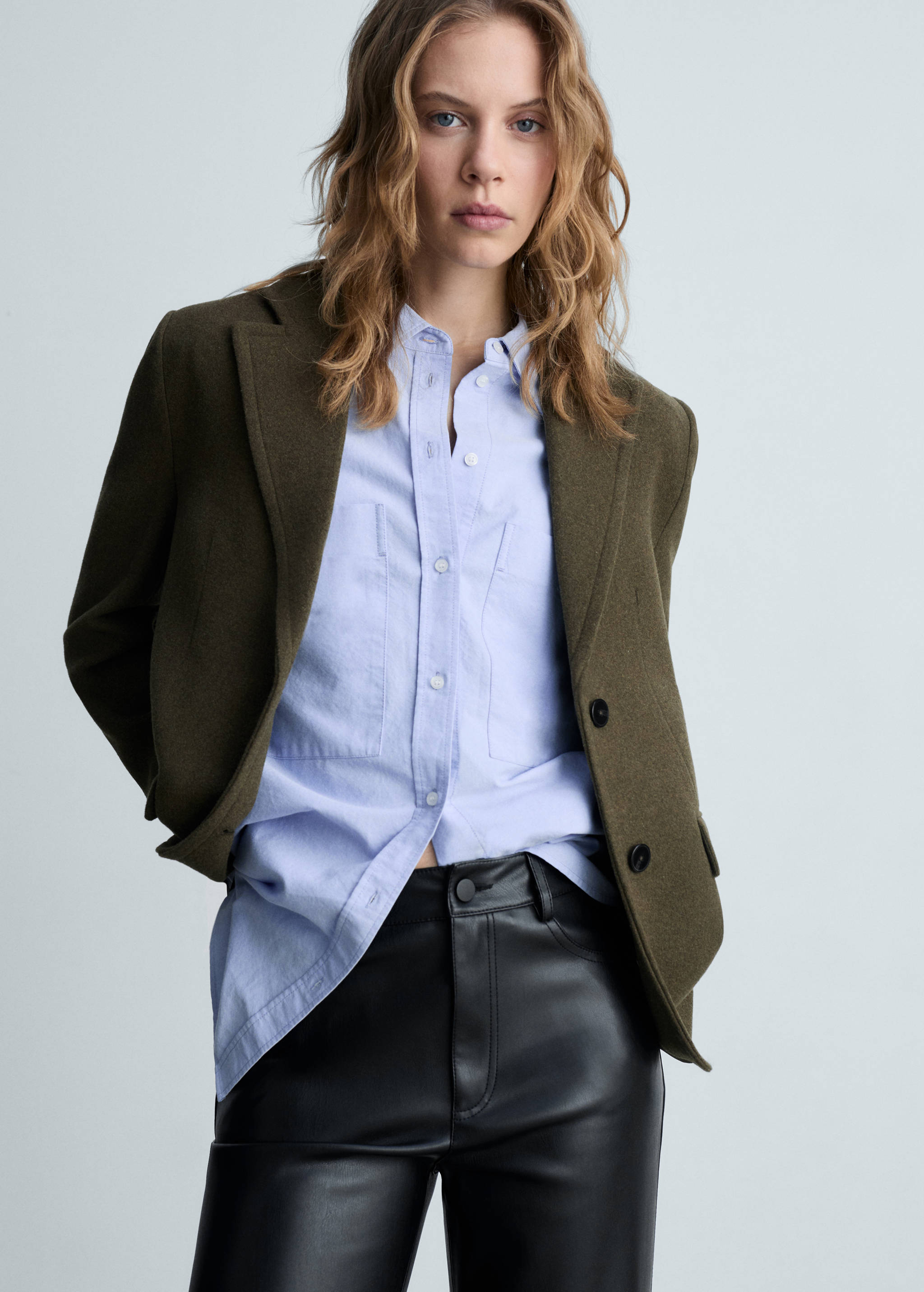 Παντελόνι σε ίσια γραμμή συνθετικό δέρμα - Λεπτομέρεια του προϊόντος 1