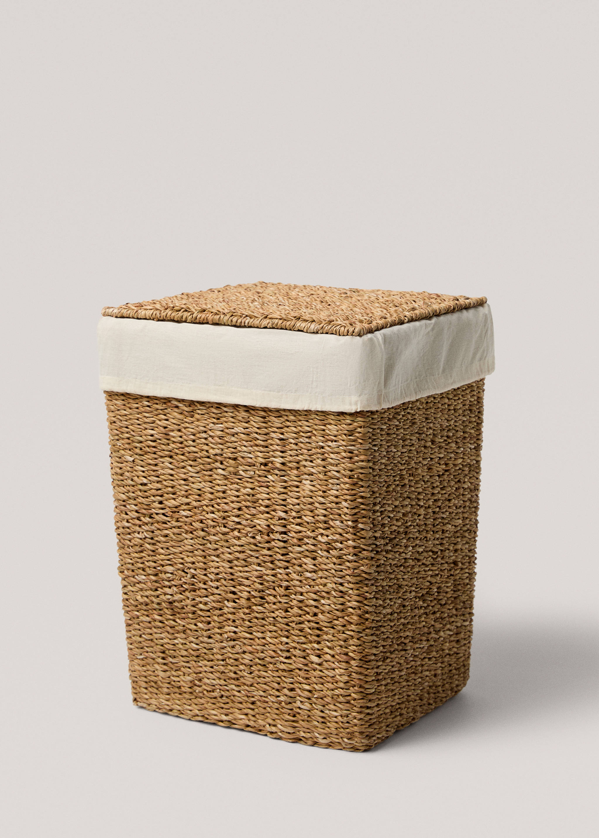 Medium seagrass clothes basket - Details of the article 1