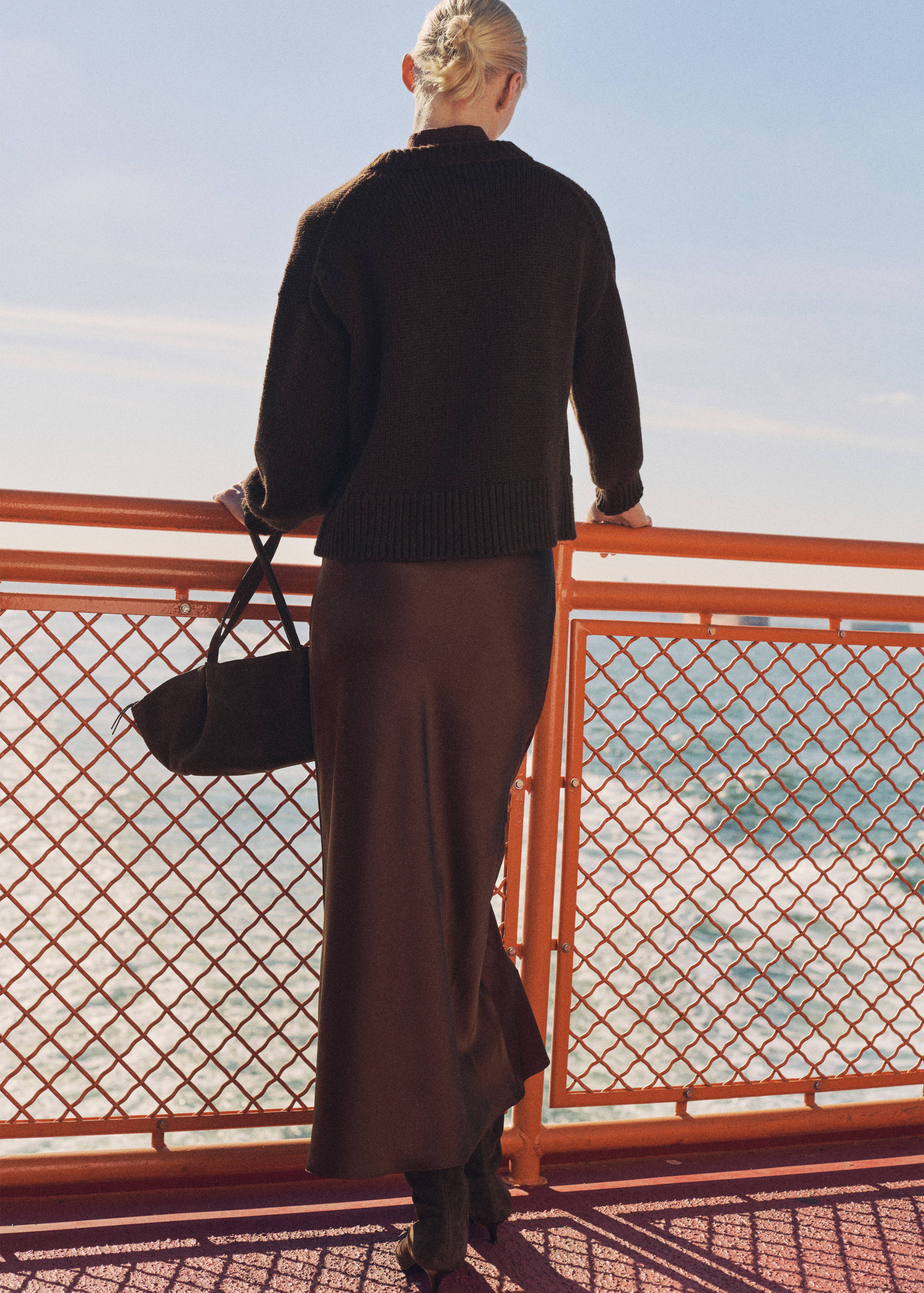 Jupe midi satinée - Verso de l’article