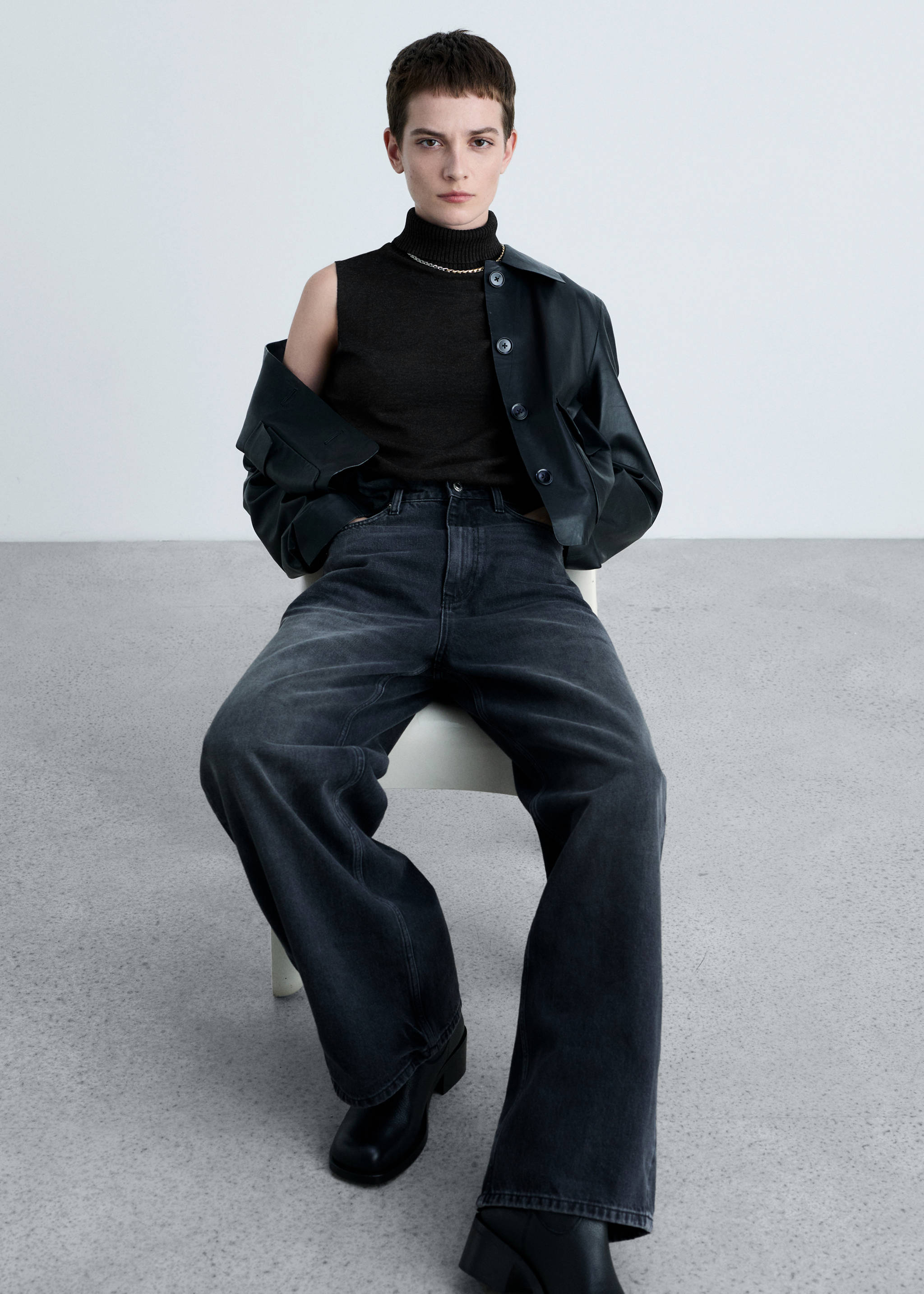 Turtleneck knitted top - Details of the article 2