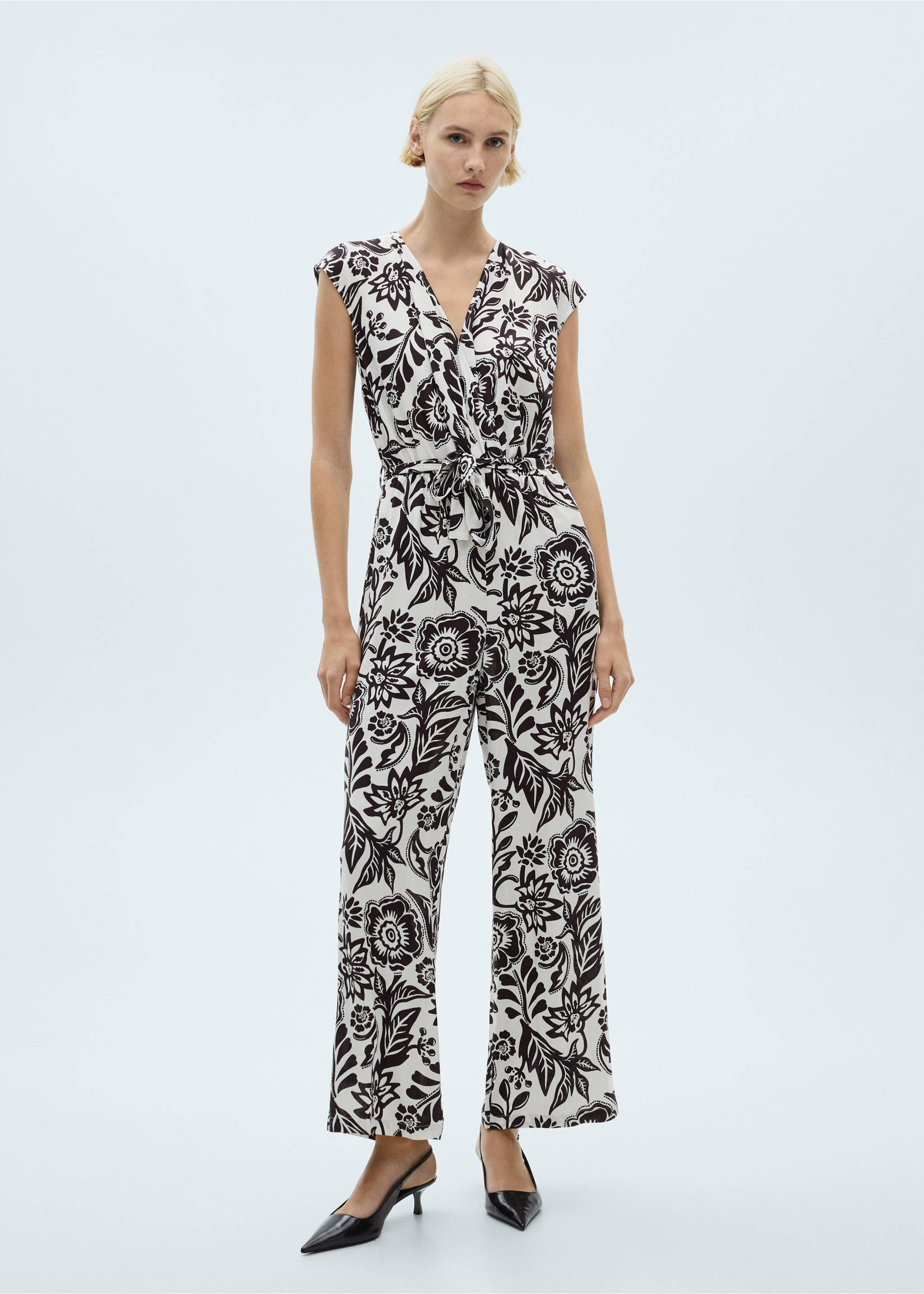 Belt printed jumpsuit - General plane, White. Ref: 87070579-00.