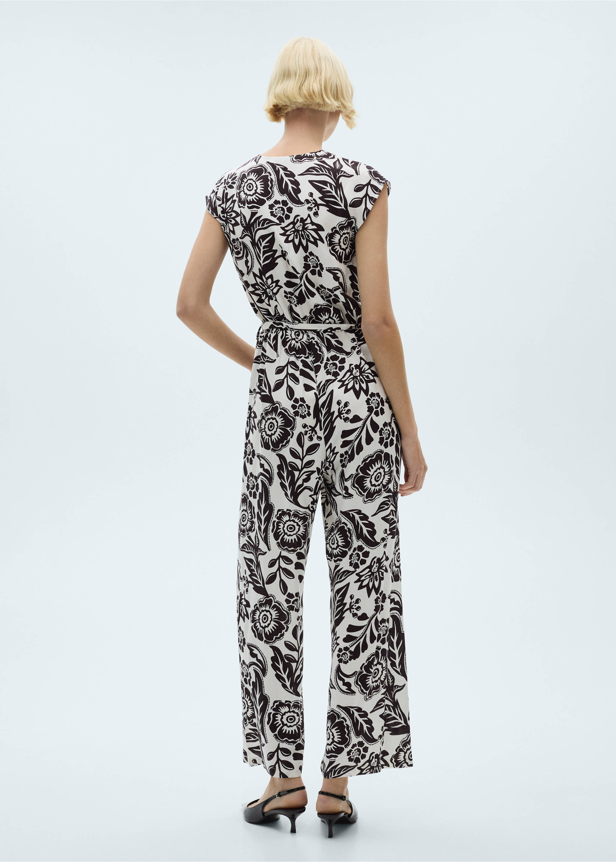 Belt printed jumpsuit - Reverse of the article, White. Ref: 87070579-00.