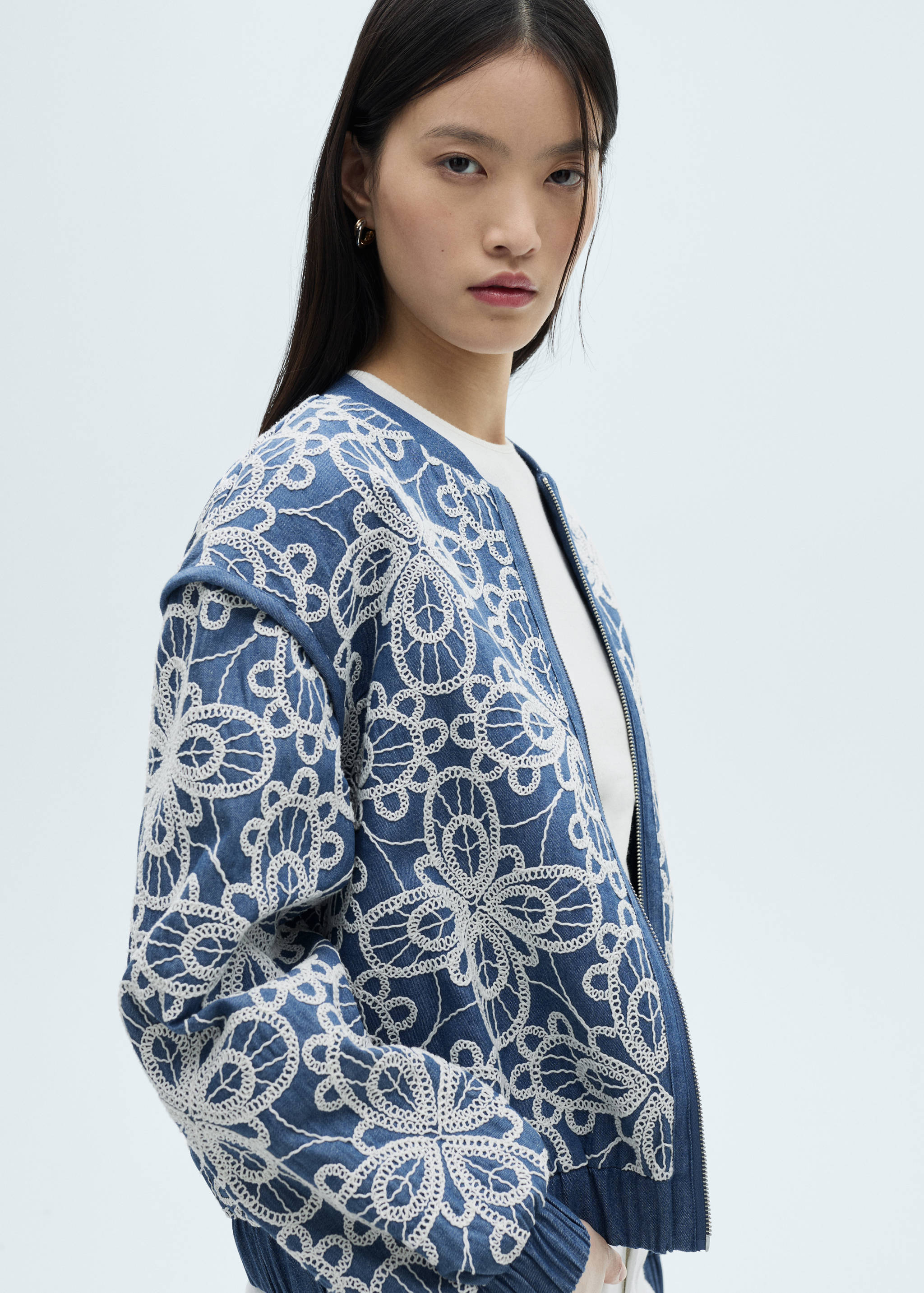 Floral-embroidered cotton jacket - Medium plane