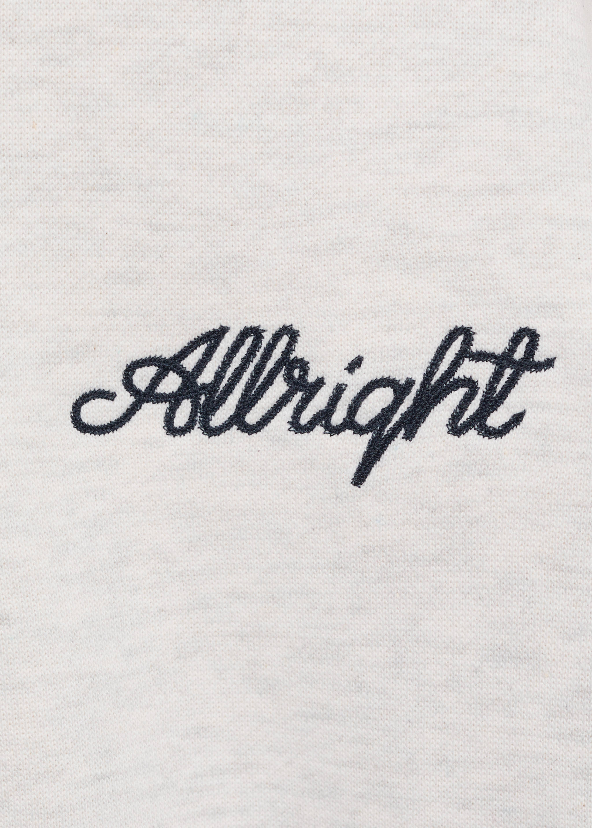 Свитшот с молнией и надписью - Деталь изделия 8