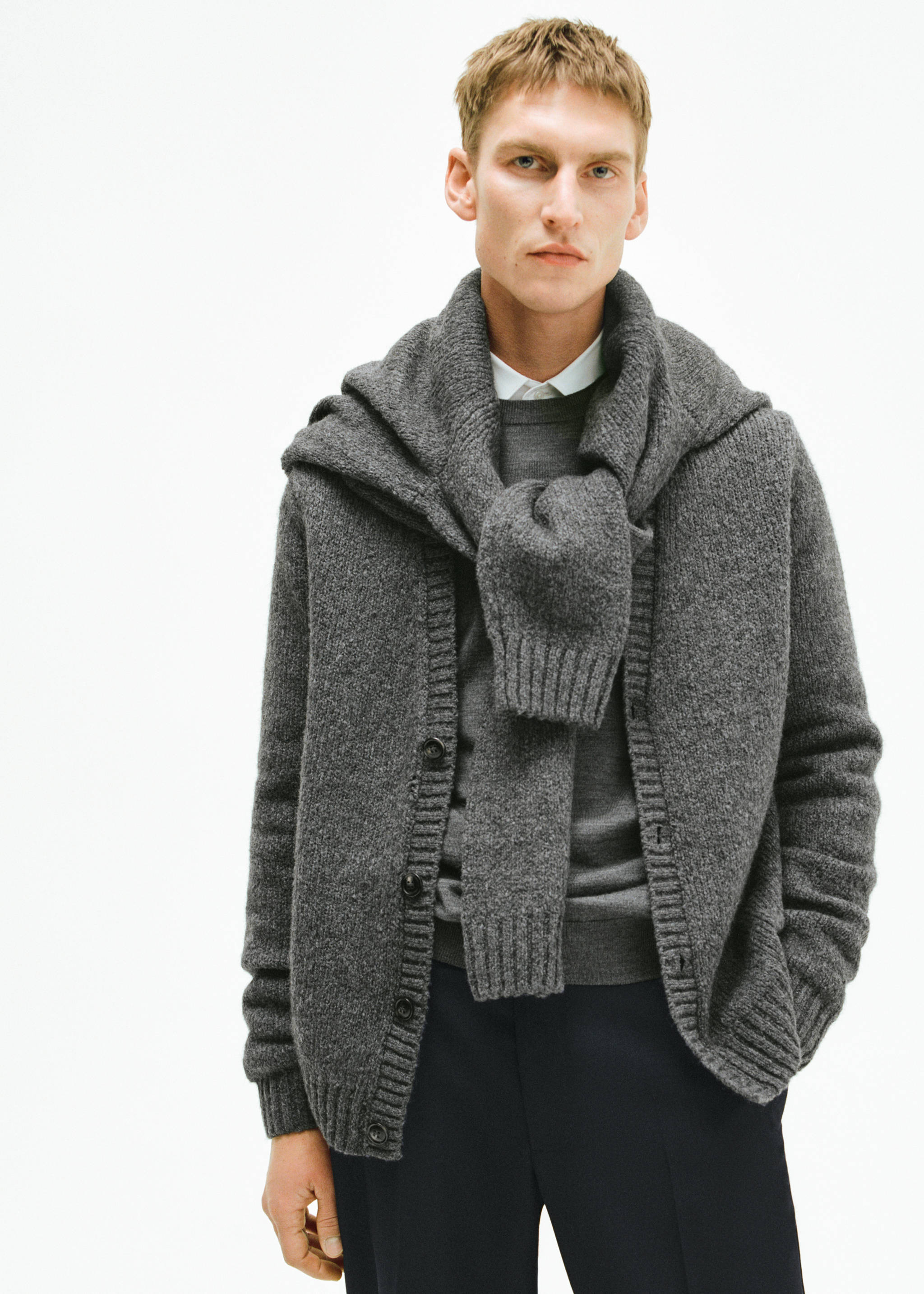 Knitted wool blend cardigan - Details of the article 3