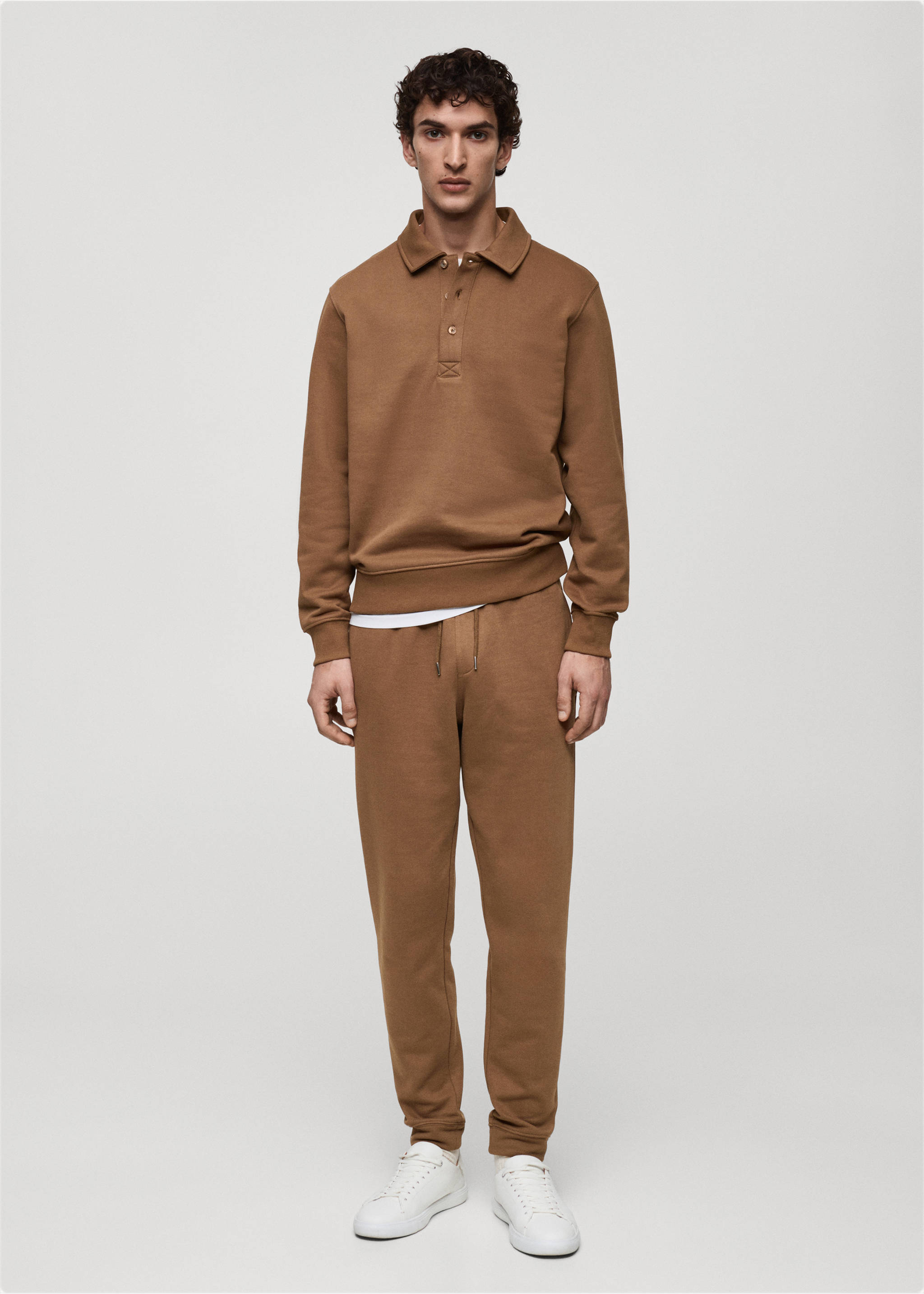 Fırçalı elastik belli jogger pantolon - Genel plan, Orta Kahverengi. Ref: 87070600-00.