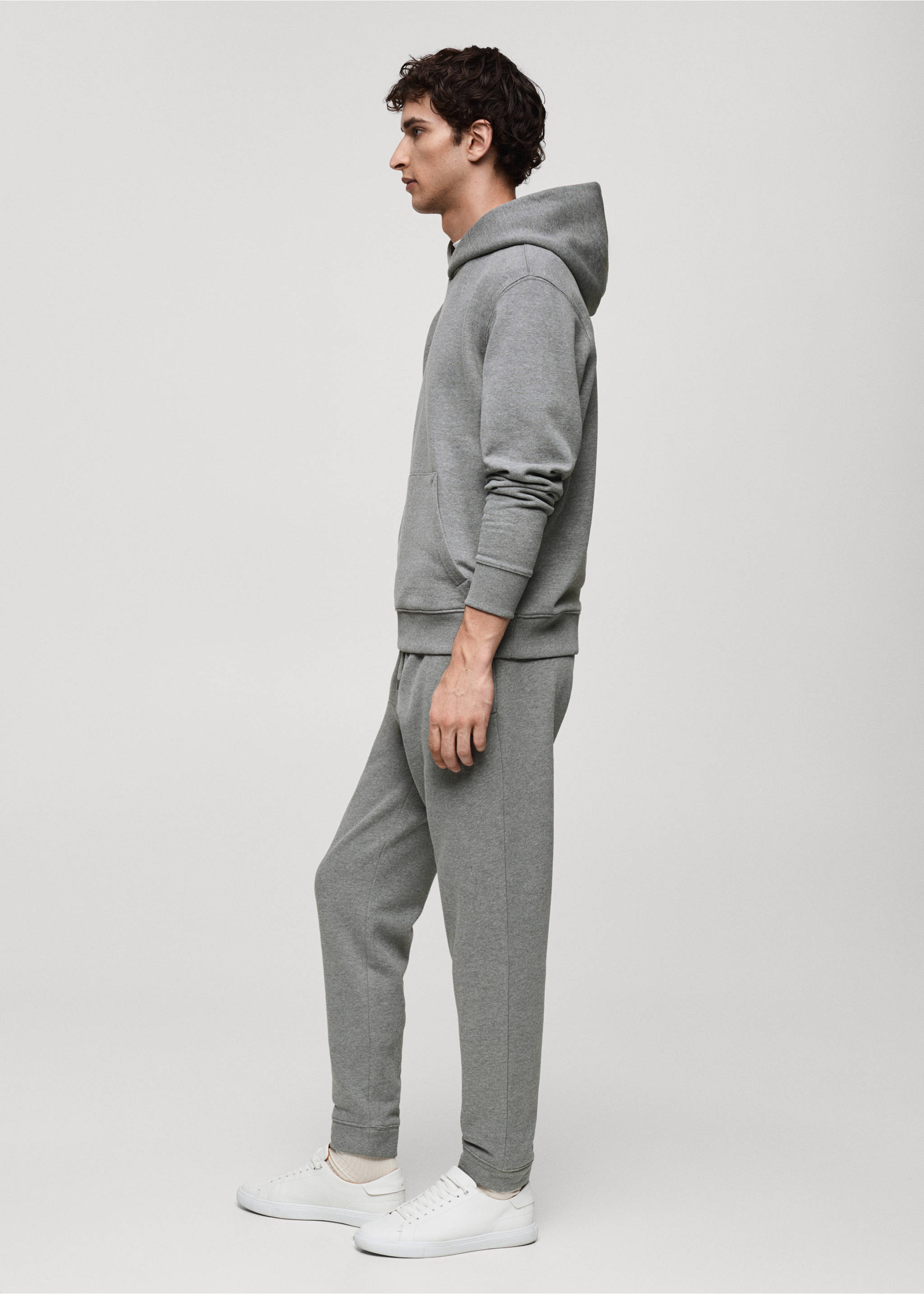 Brushed joggers with elastic waistband - Details of the article 2, Medium Heather Grey. Ref: 87070600-00.