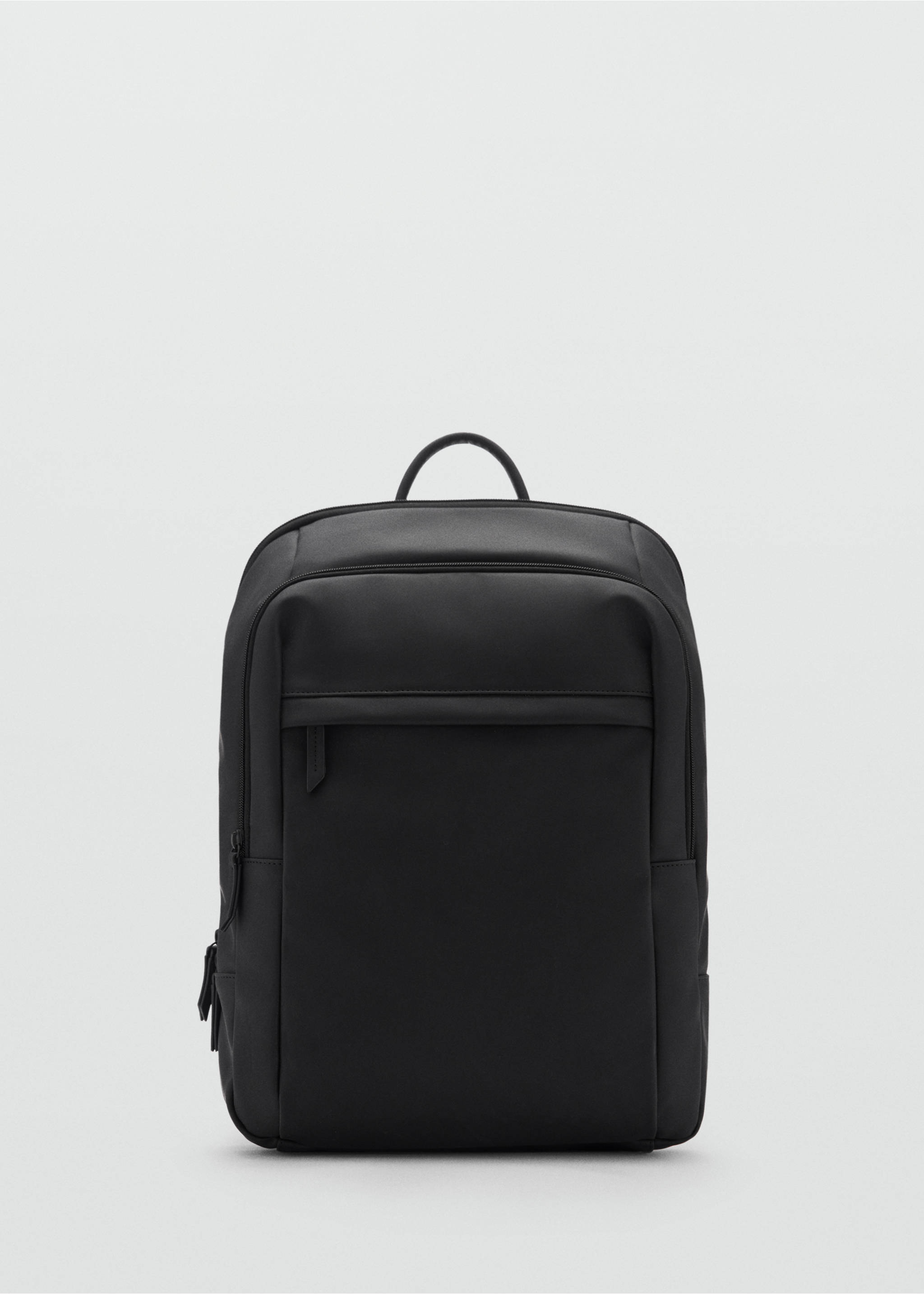 Functional rubberised backpack - Article without model, Black. Ref: 87070604-00.