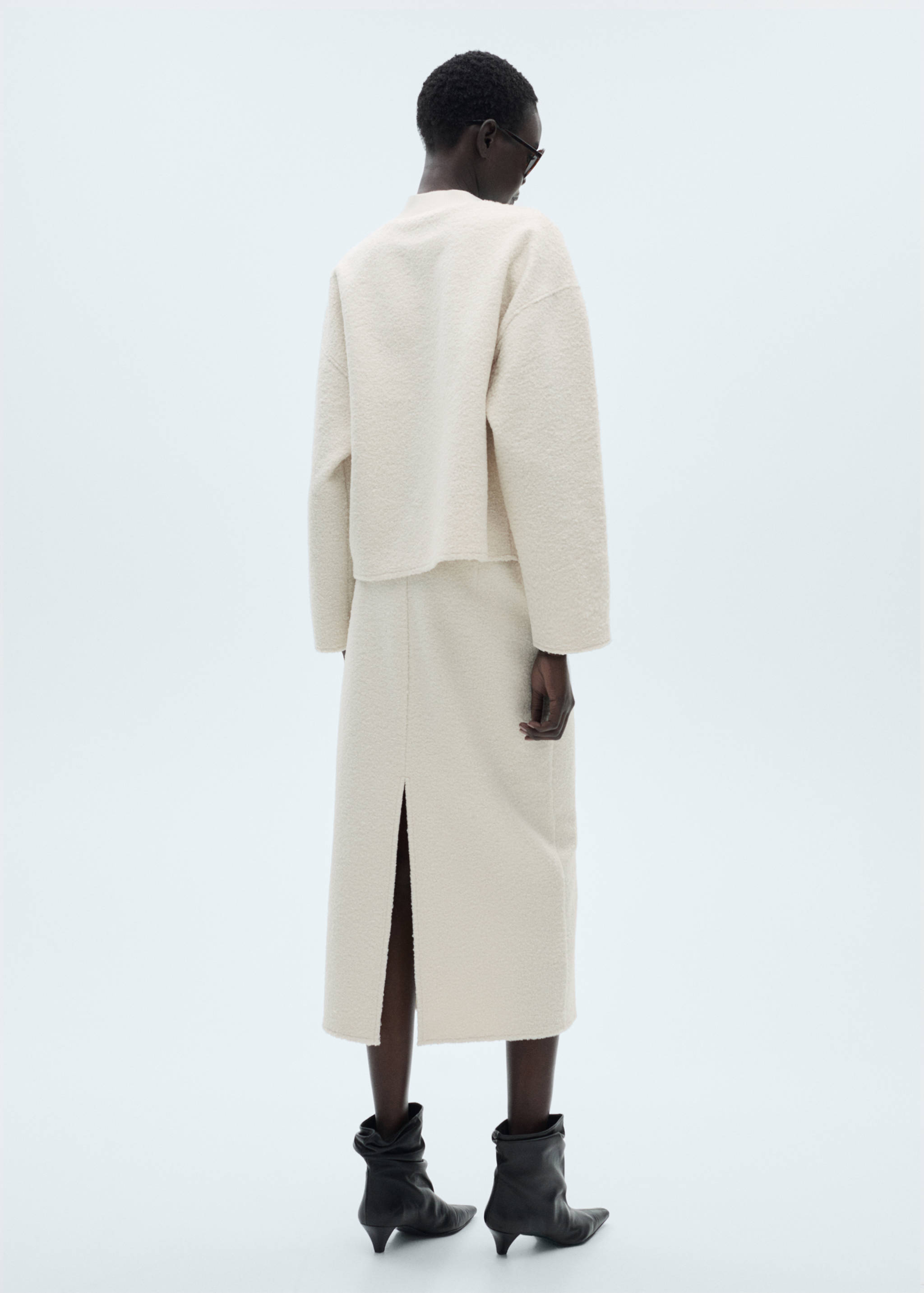 Bouclé midi-skirt - Reverse of the article